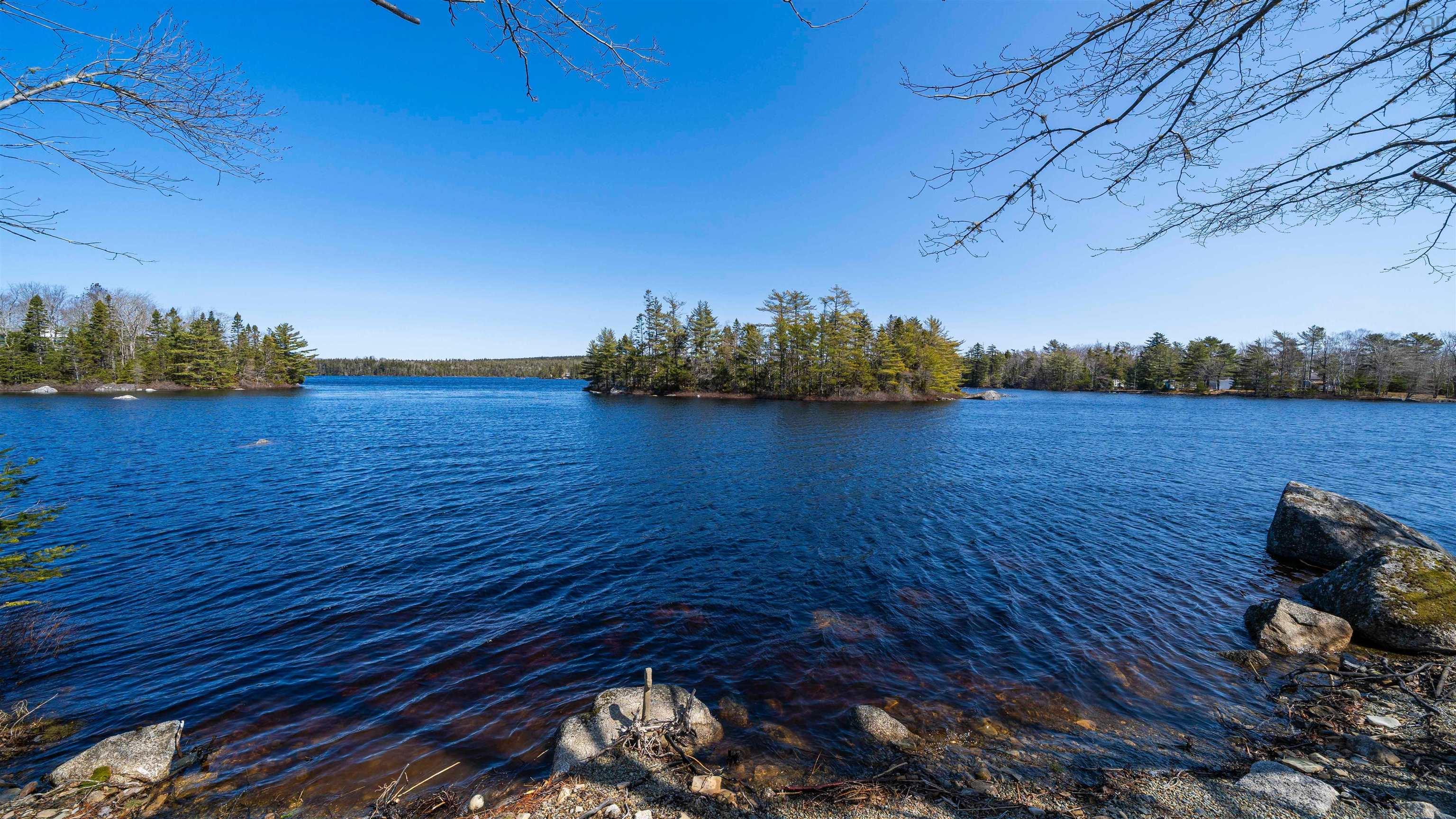 $424,900.00: 2972 Mooseland Road, River Lake