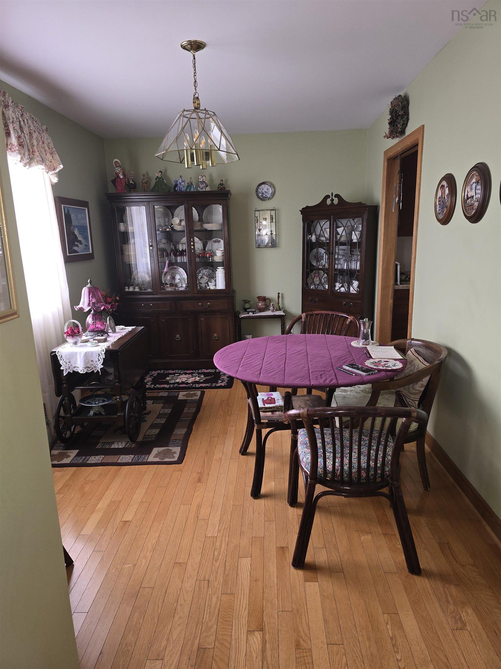 $418,000.00: 32 Ponderosa Drive, West River