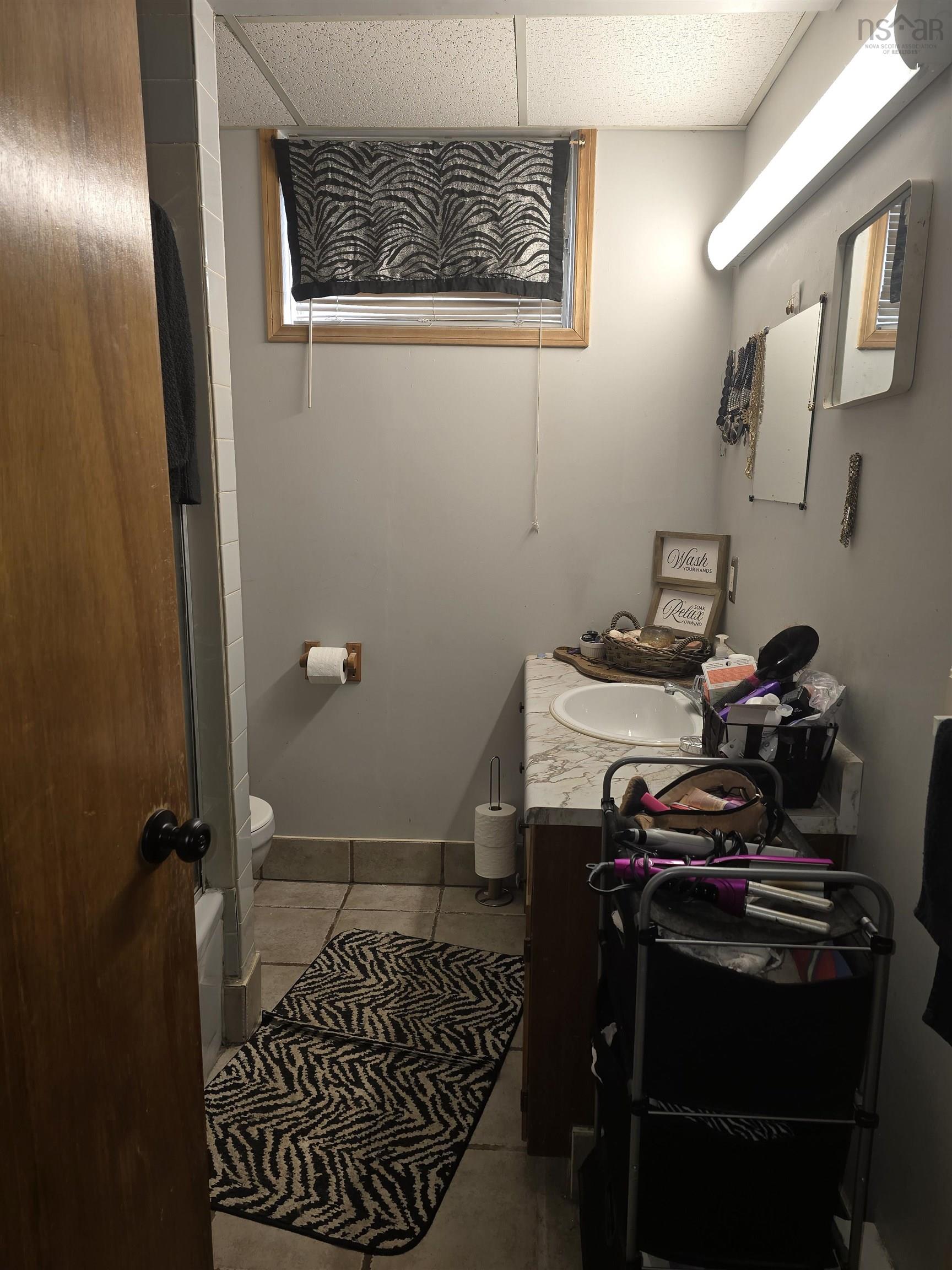 $418,000.00: 32 Ponderosa Drive, West River