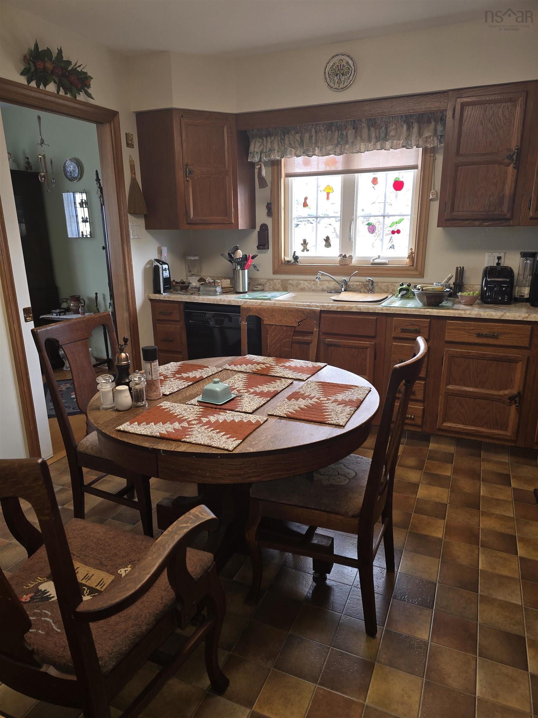 $418,000.00: 32 Ponderosa Drive, West River