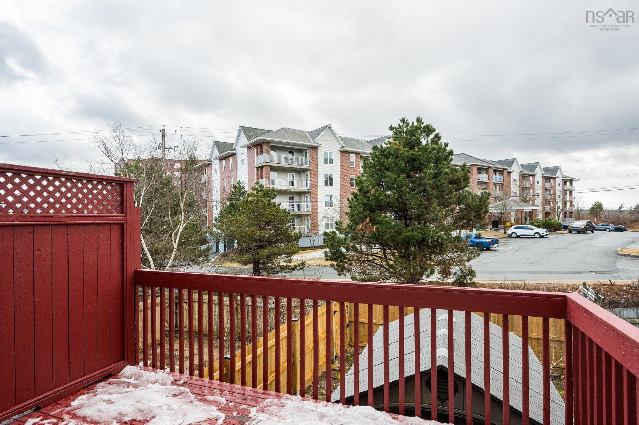 $649,900.00: 16 Prestwick Close, Halifax