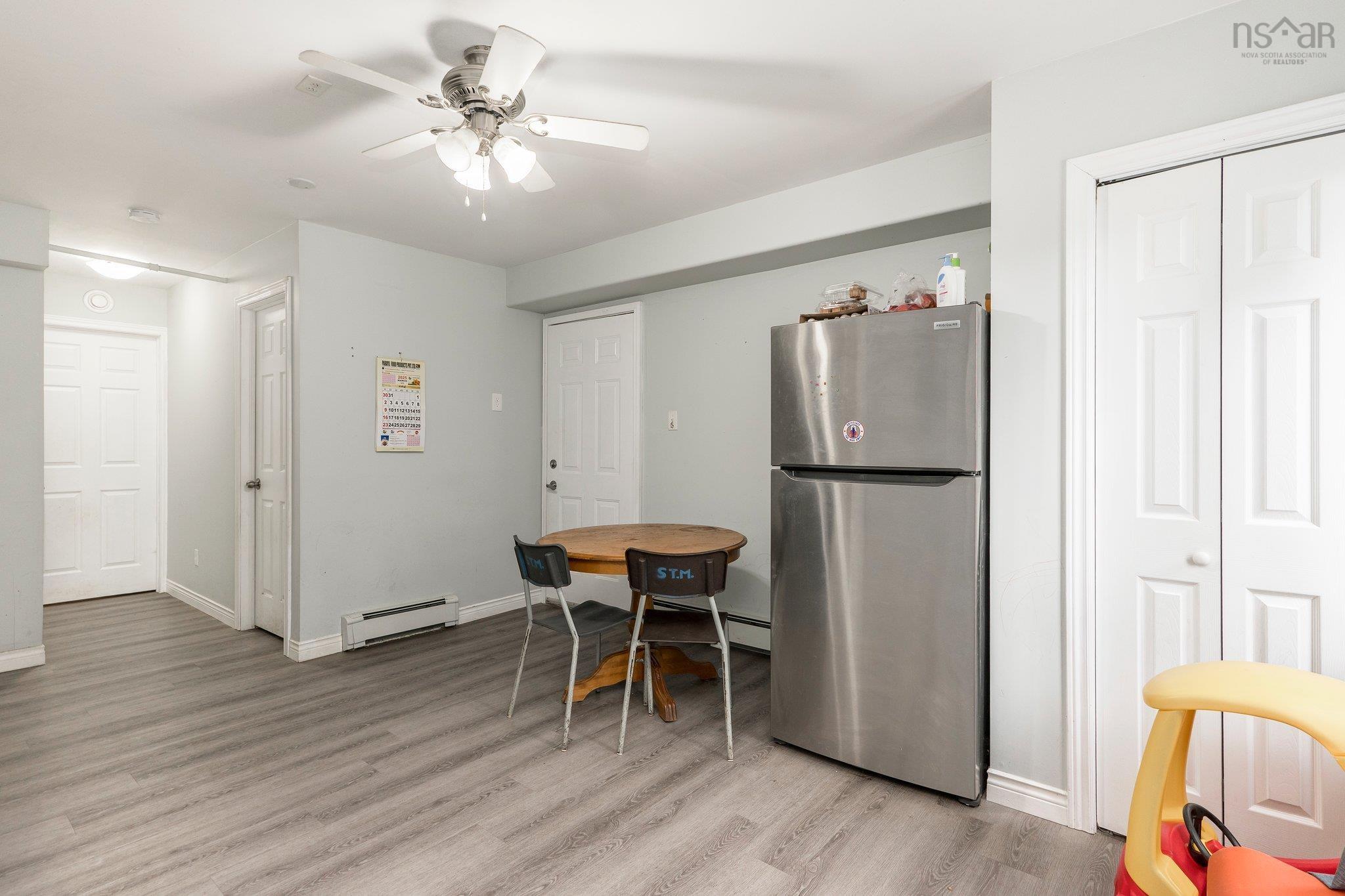 $649,900.00: 16 Prestwick Close, Halifax