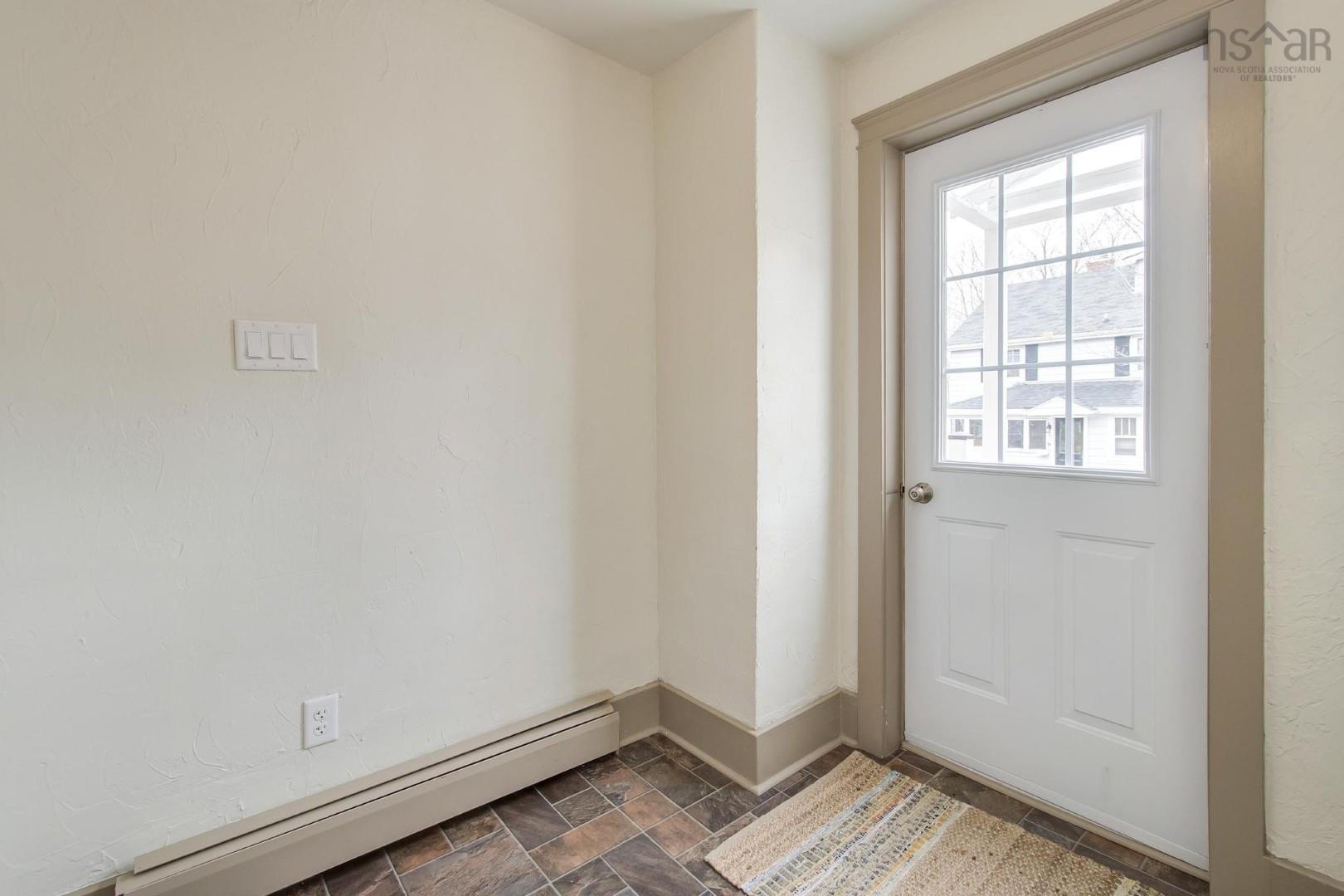 $479,900.00: 24 Hester Street, Dartmouth