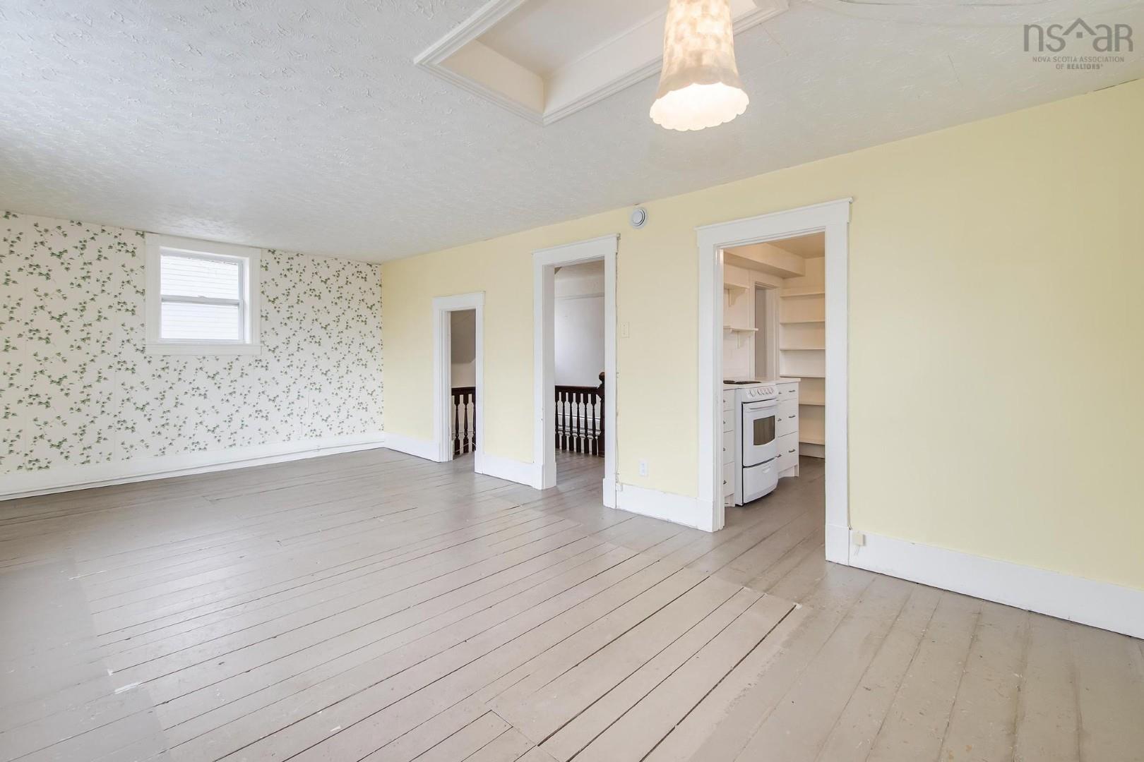 $479,900.00: 24 Hester Street, Dartmouth