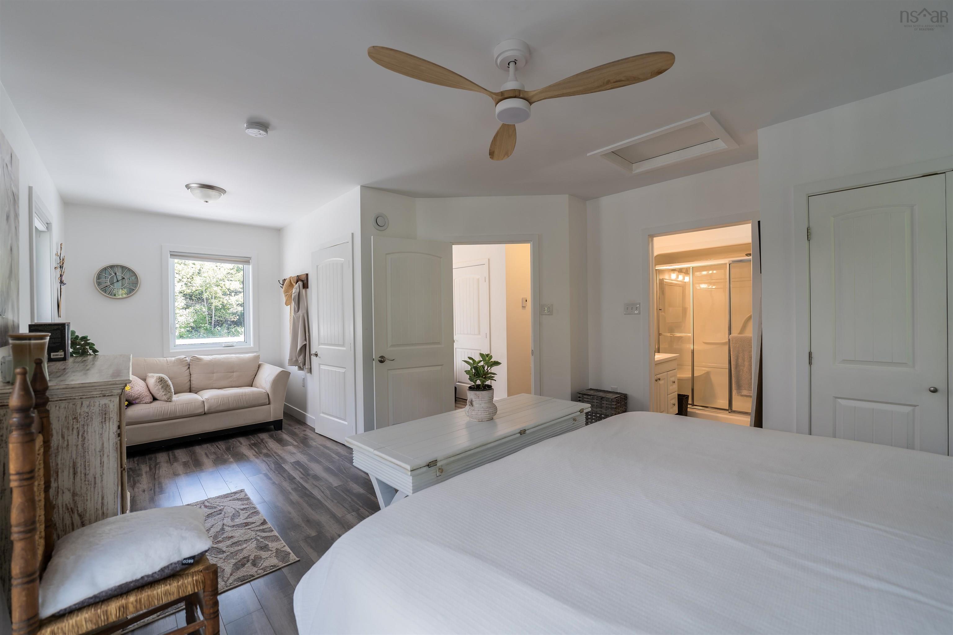 $438,000.00: 885 Central Port Mouton Road, South West Port Mouton
