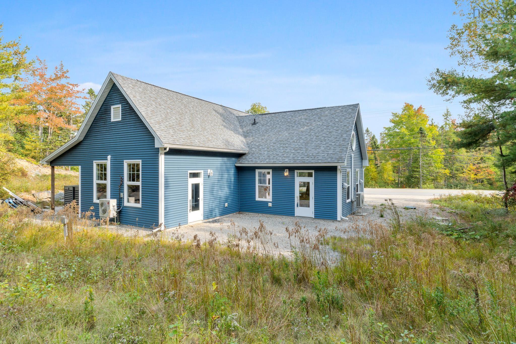 $569,900.00: 5478 Highway 3, Chester Basin