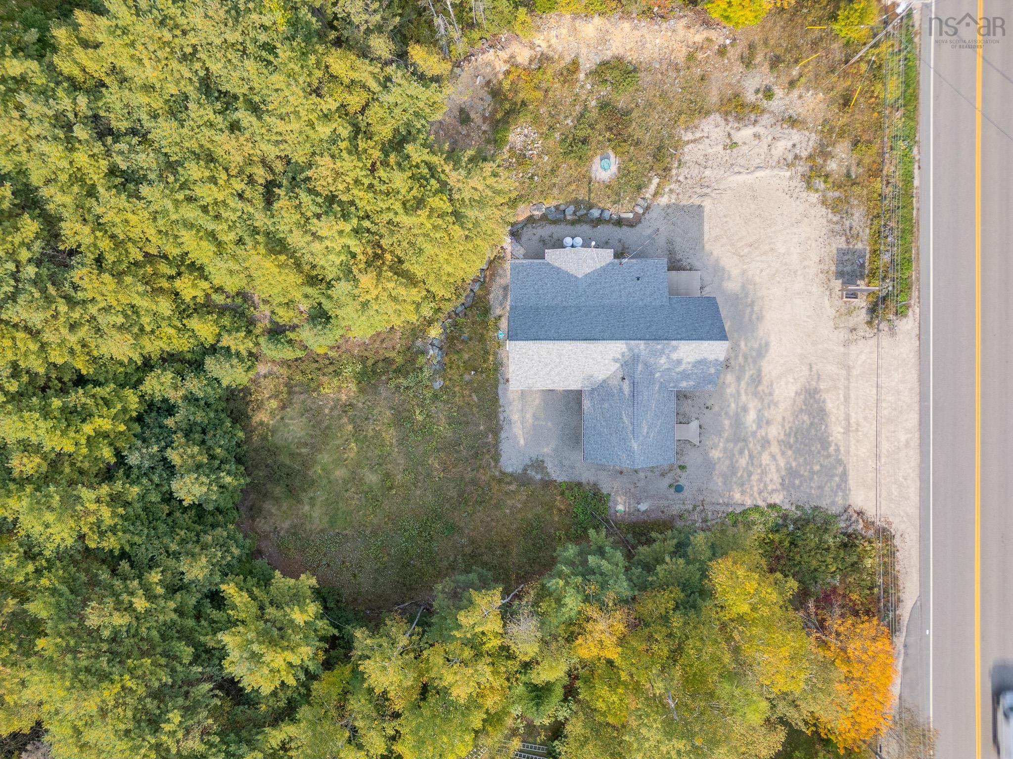 $569,900.00: 5478 Highway 3, Chester Basin