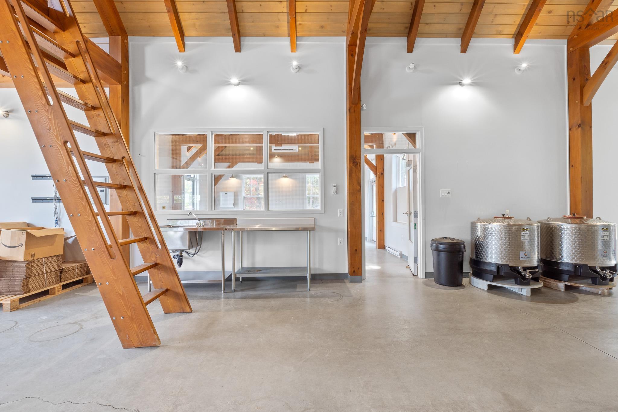 $569,900.00: 5478 Highway 3, Chester Basin