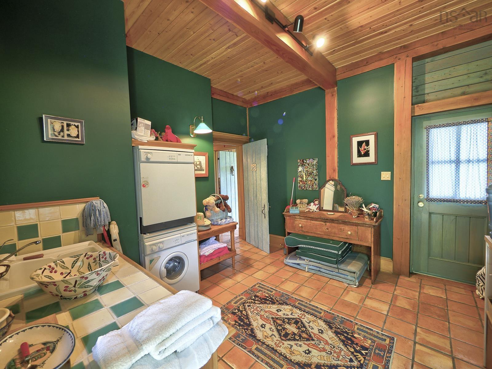 $1,900,000.00: 91 Ironbound Trail, East Ironbound Island