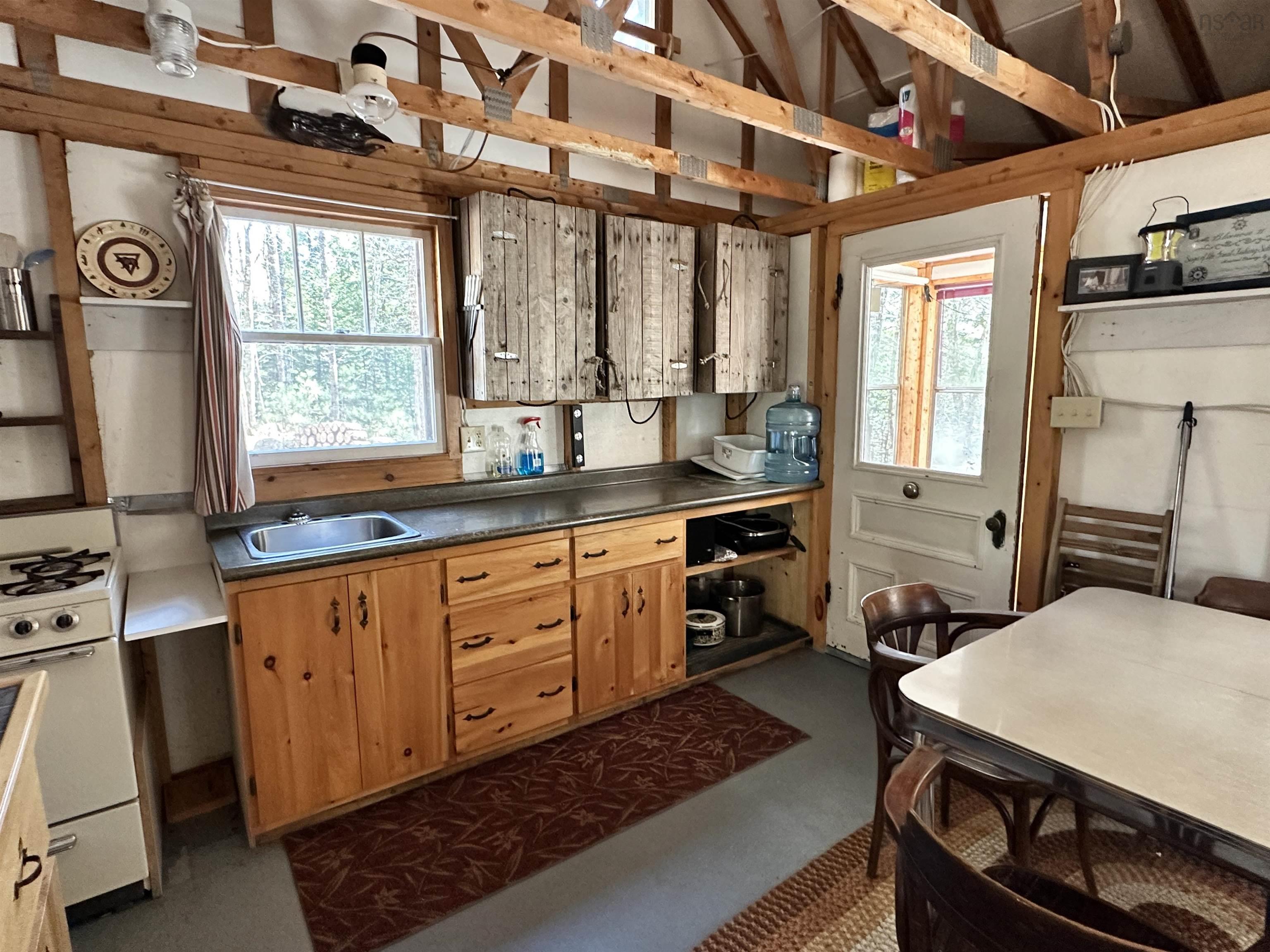 $125,000.00: 1272 Rosette Road, Albany New