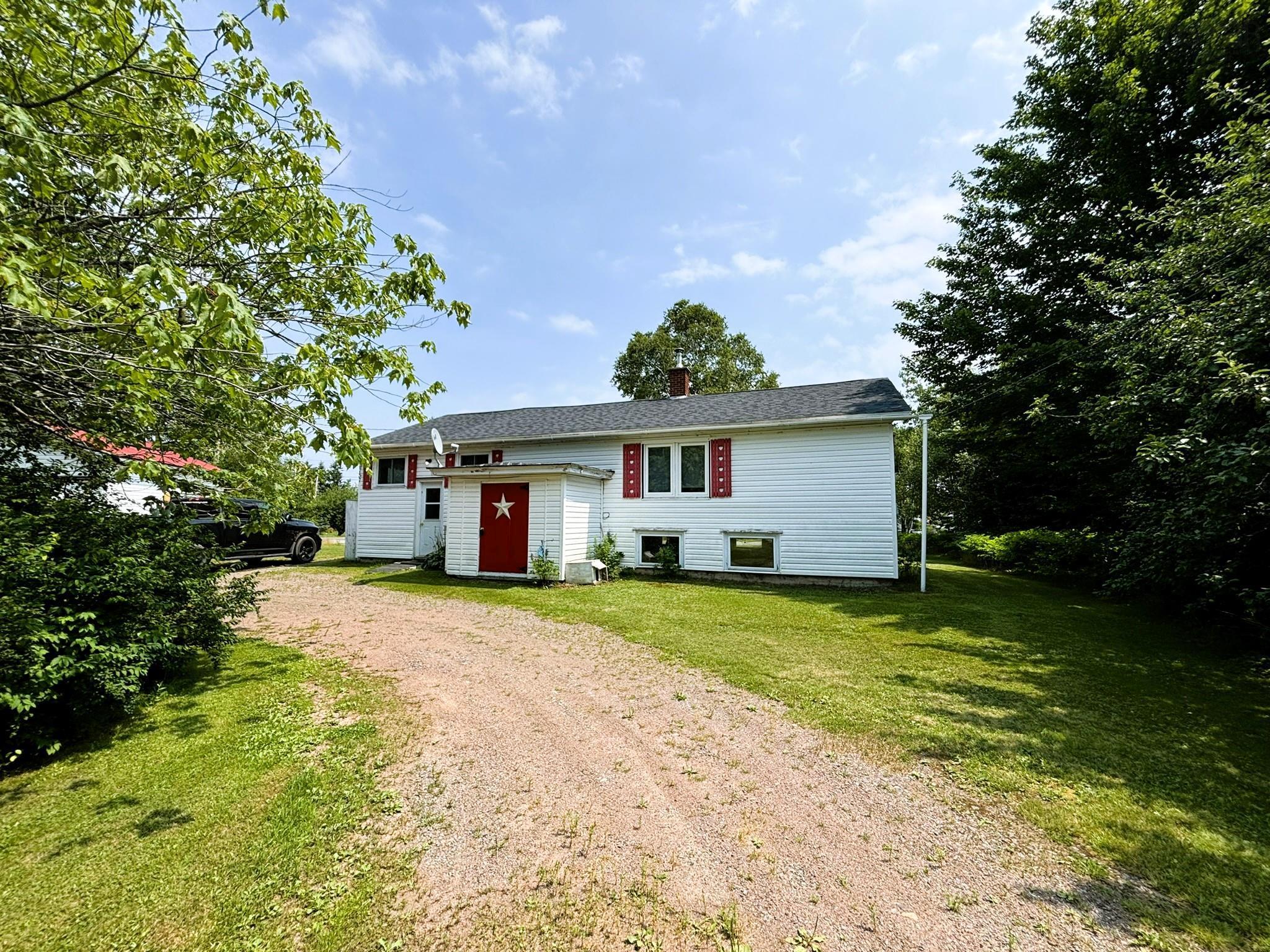 $199,900.00: 3757 Eastern Avenue, Parrsboro