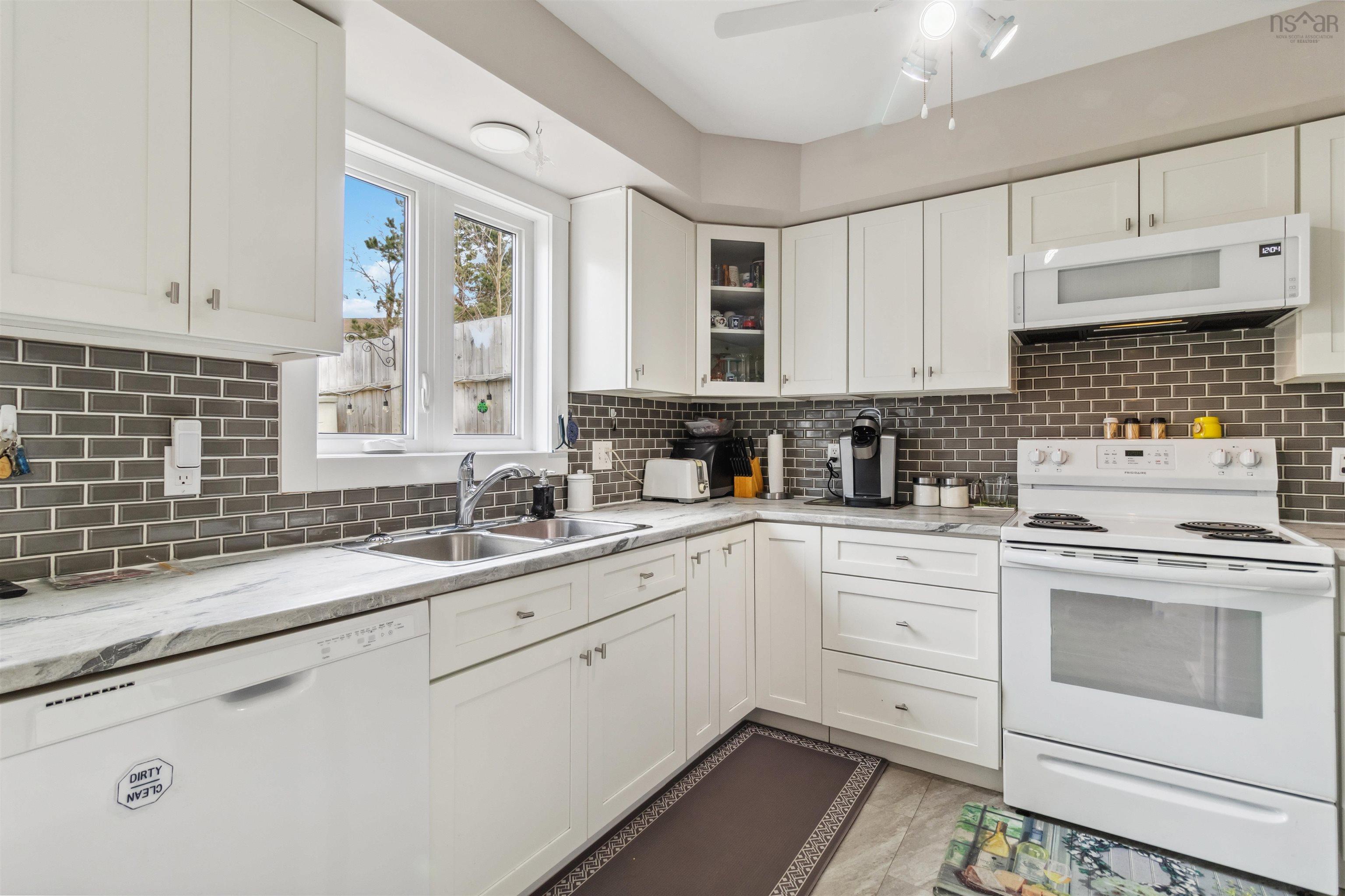 $441,000.00: 29 Tamarack Drive, Halifax
