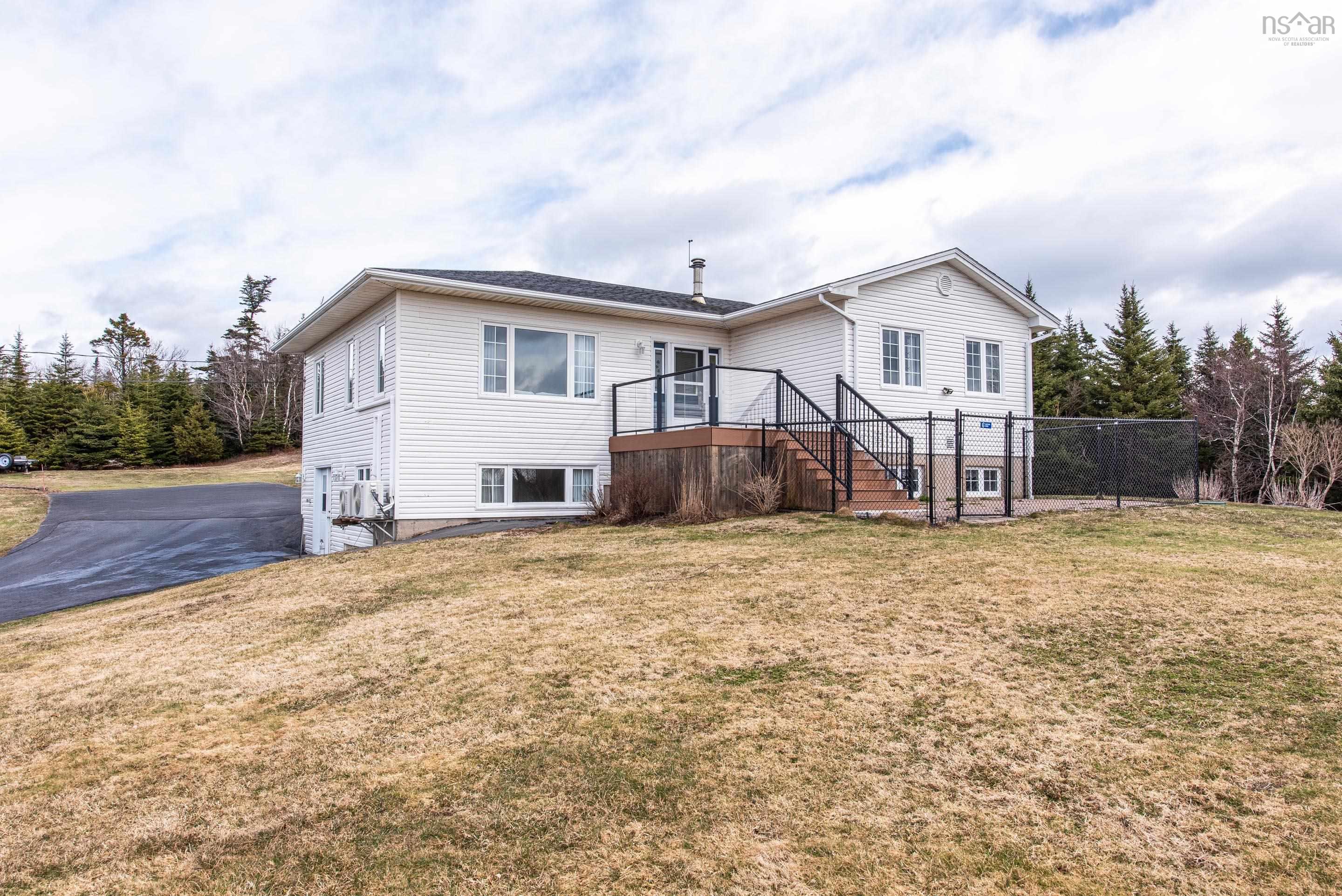 $649,900.00: 1439 Ketch Harbour Road, Sambro Head
