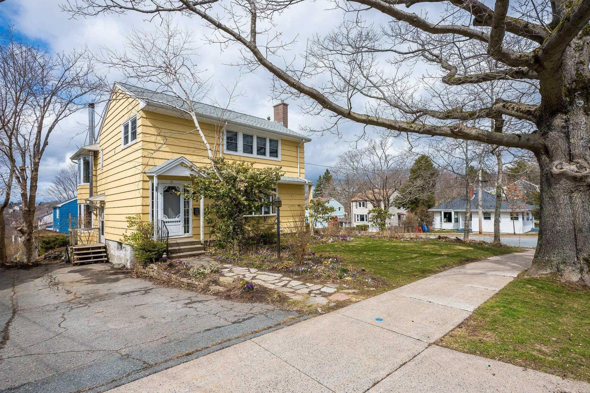 $690,000.00: 21 Canterbury Street, Dartmouth