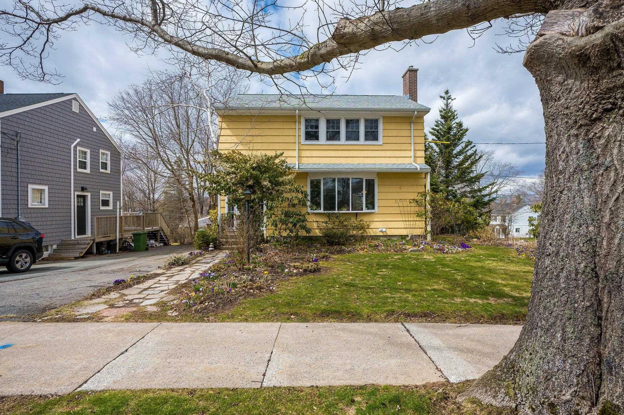 $690,000.00: 21 Canterbury Street, Dartmouth
