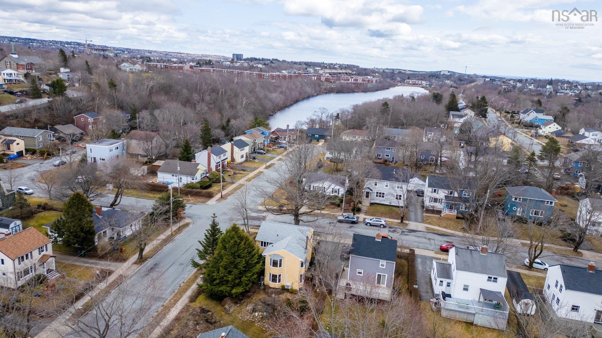 $690,000.00: 21 Canterbury Street, Dartmouth