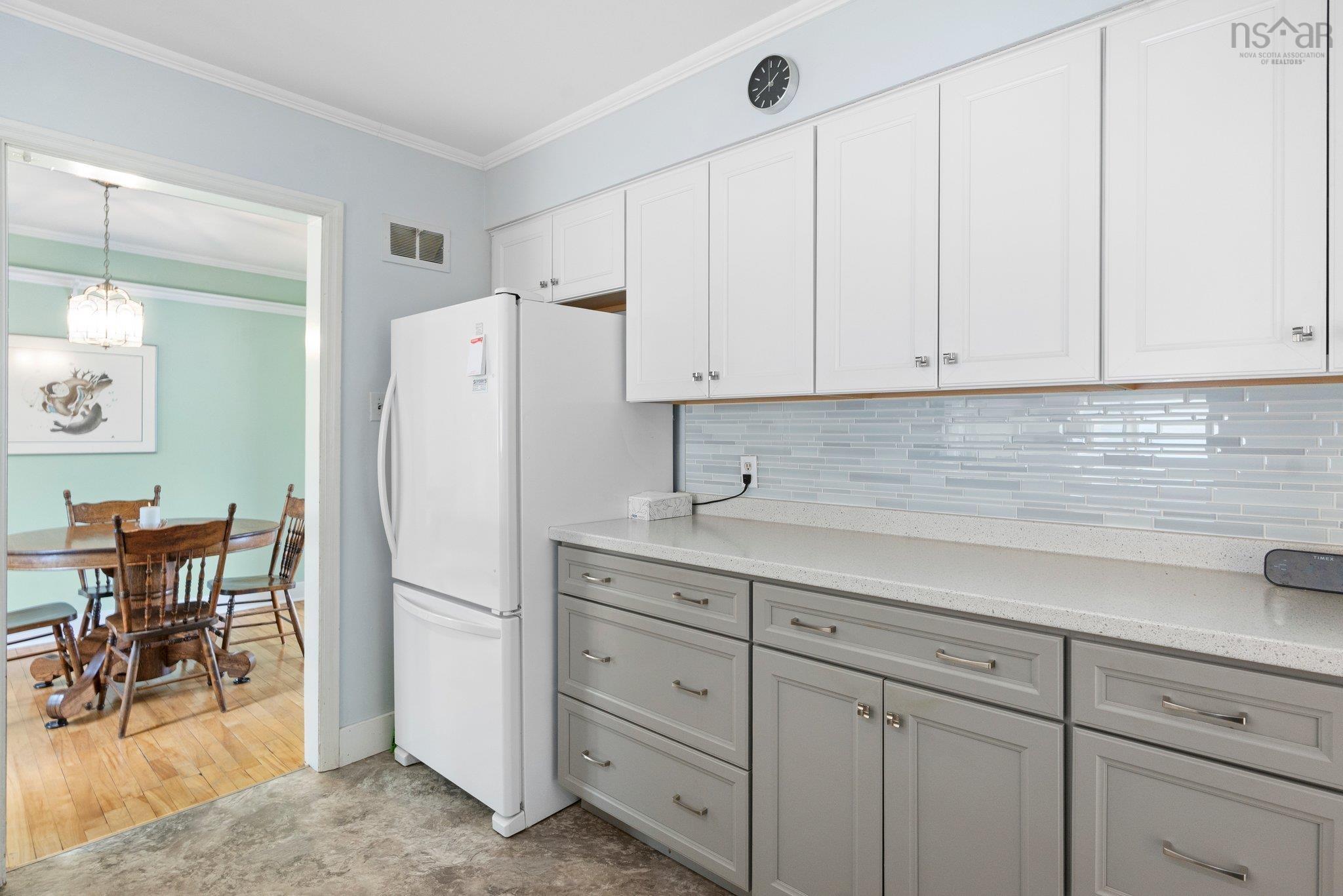 $690,000.00: 21 Canterbury Street, Dartmouth