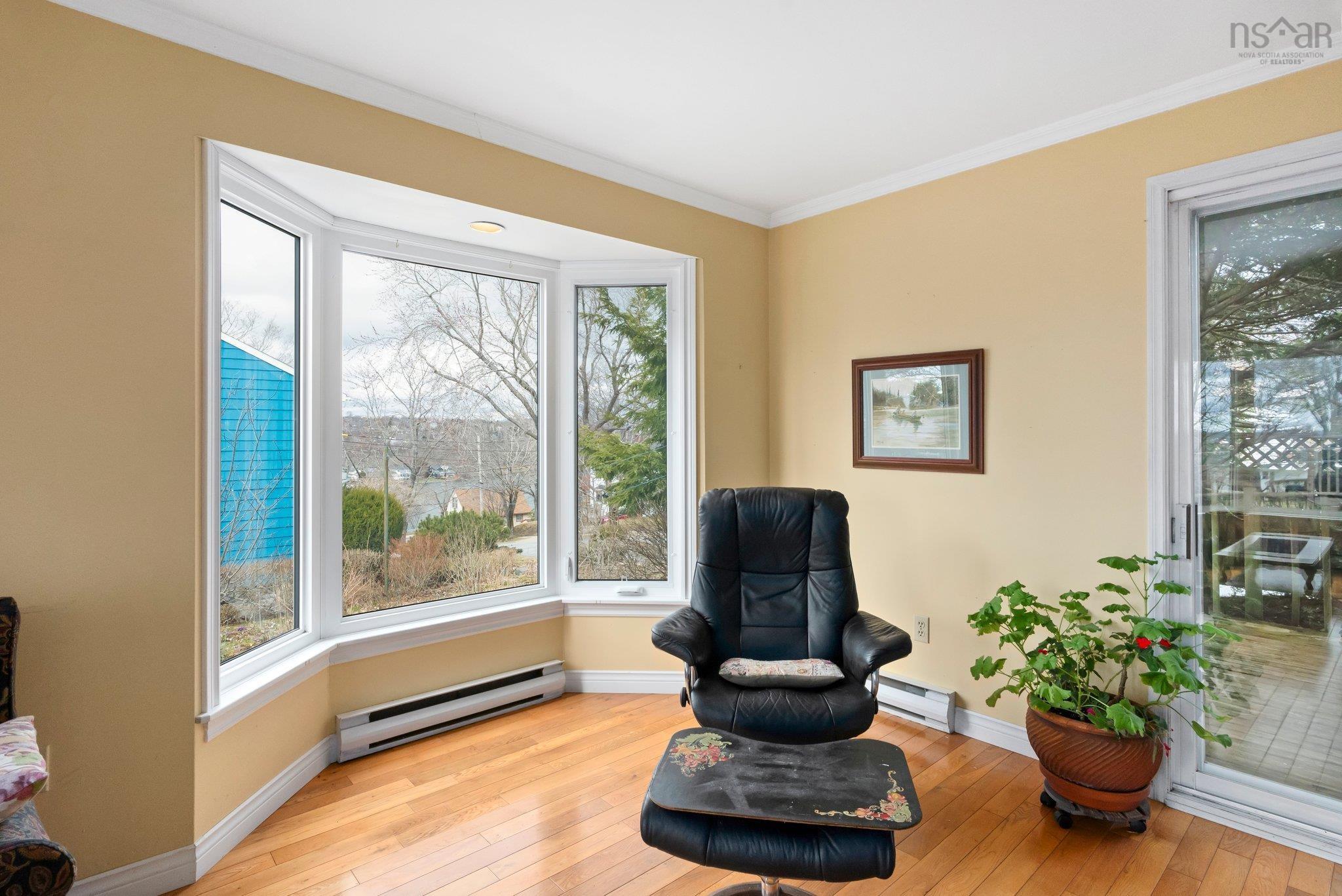 $690,000.00: 21 Canterbury Street, Dartmouth
