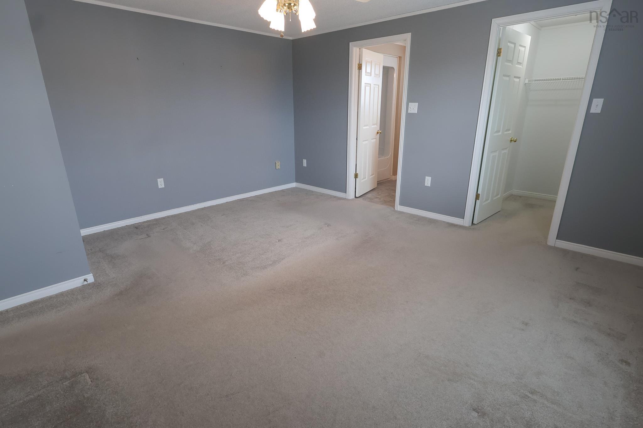 $239,900.00: 53 Belmont Drive, Bridgewater