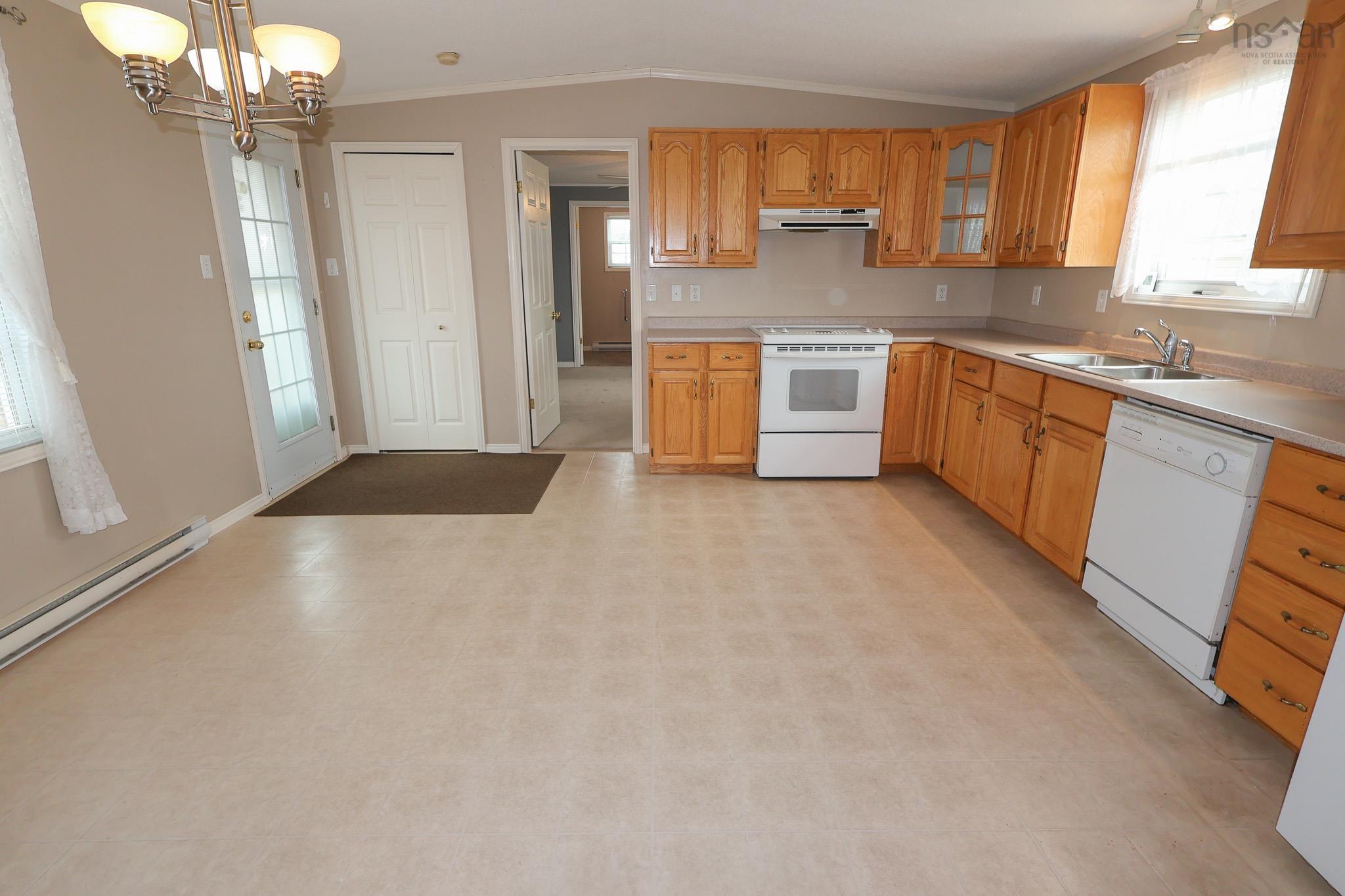 $239,900.00: 53 Belmont Drive, Bridgewater