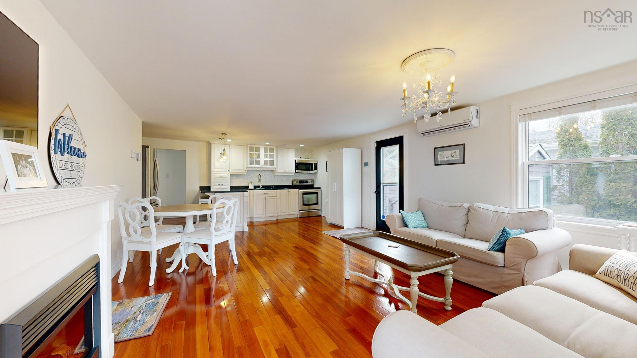 $445,000.00: 75 Q12 Road, Lake George