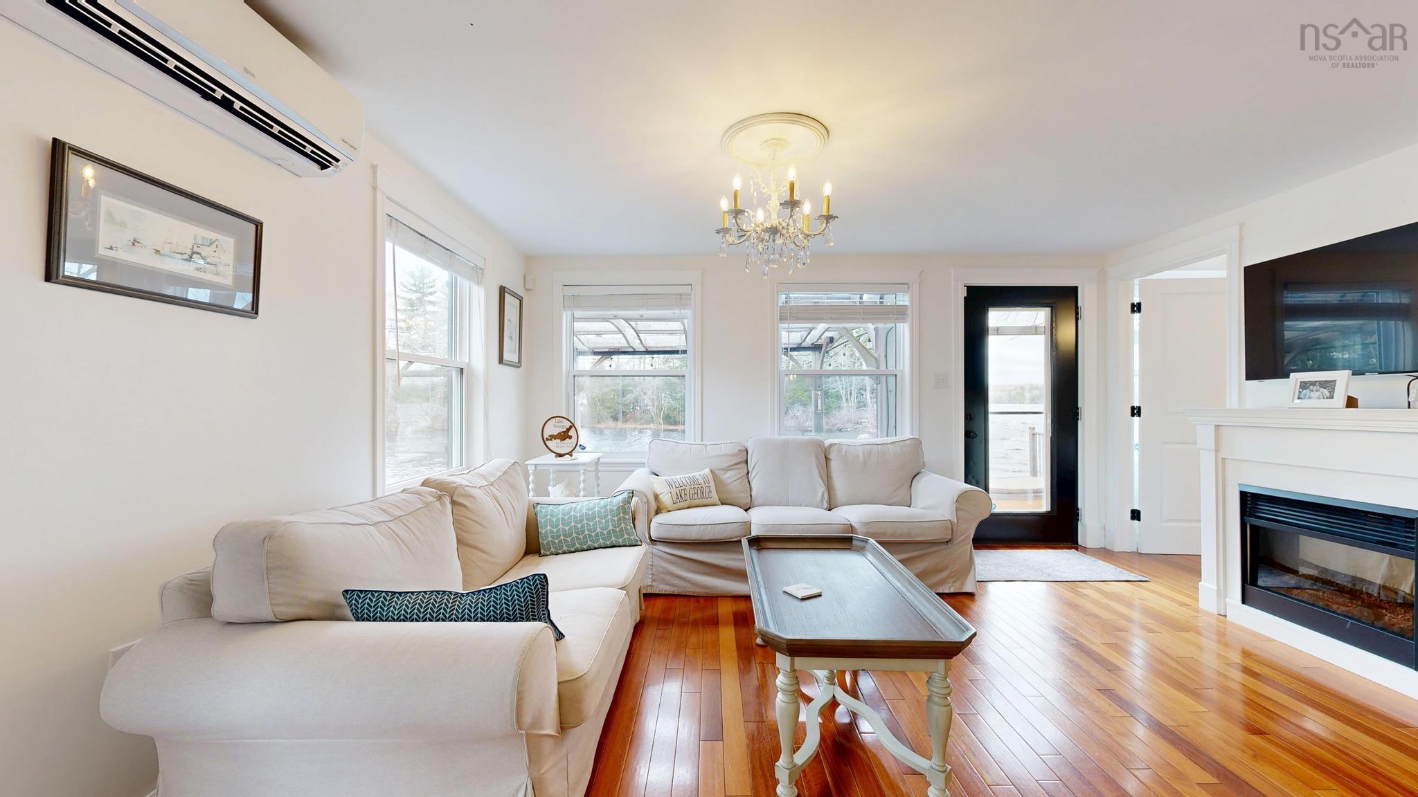 $445,000.00: 75 Q12 Road, Lake George