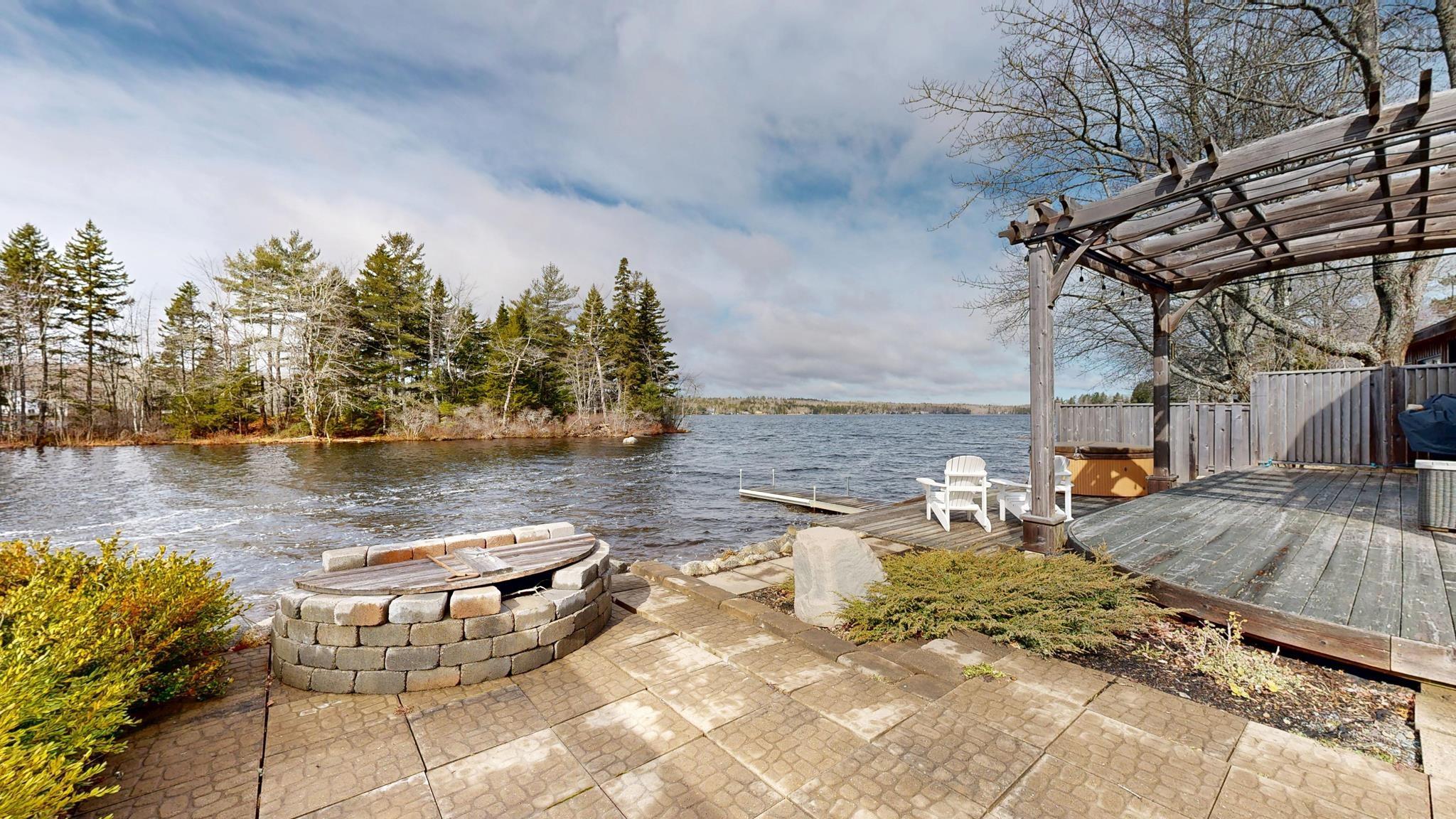 $445,000.00: 75 Q12 Road, Lake George