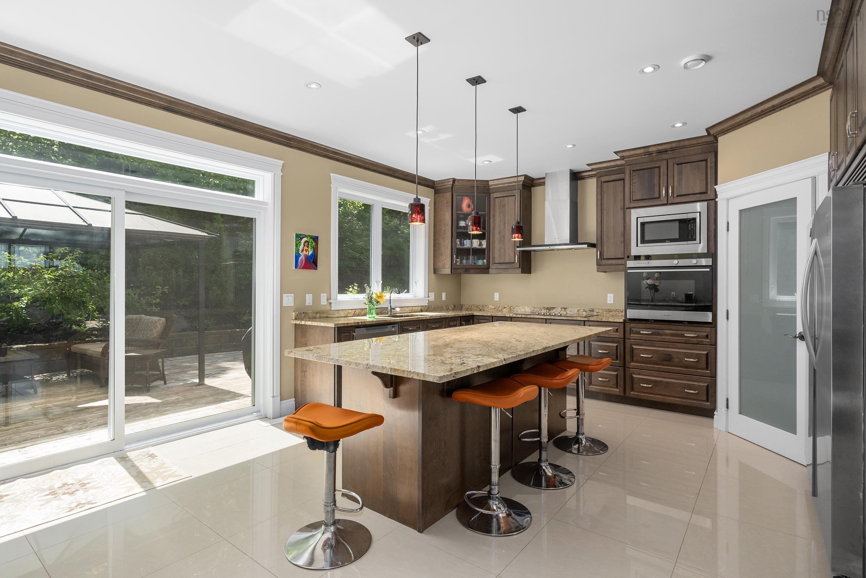 $1,199,000.00: 44 Admiral Cove Drive, Bedford
