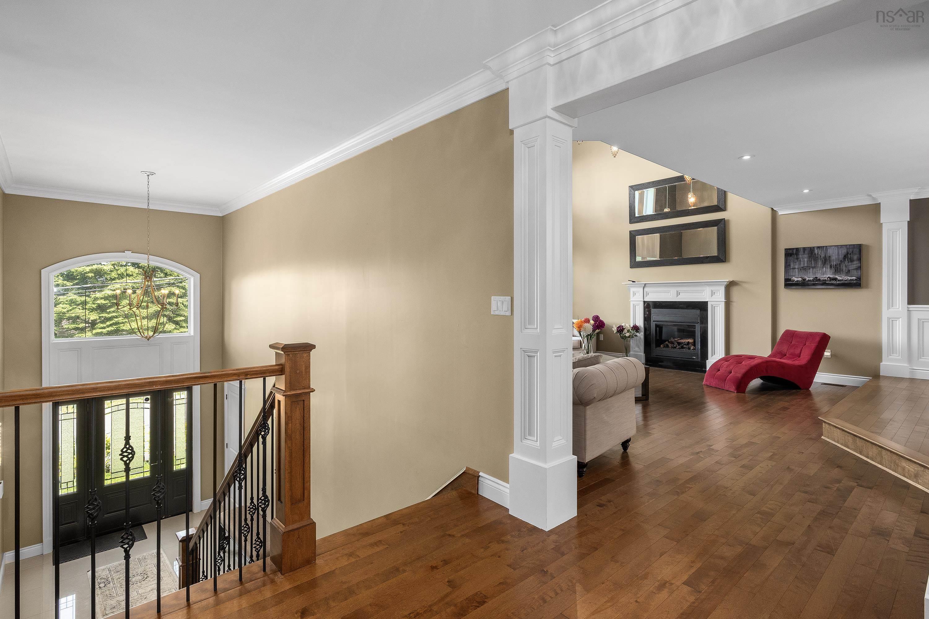 $1,199,000.00: 44 Admiral Cove Drive, Bedford