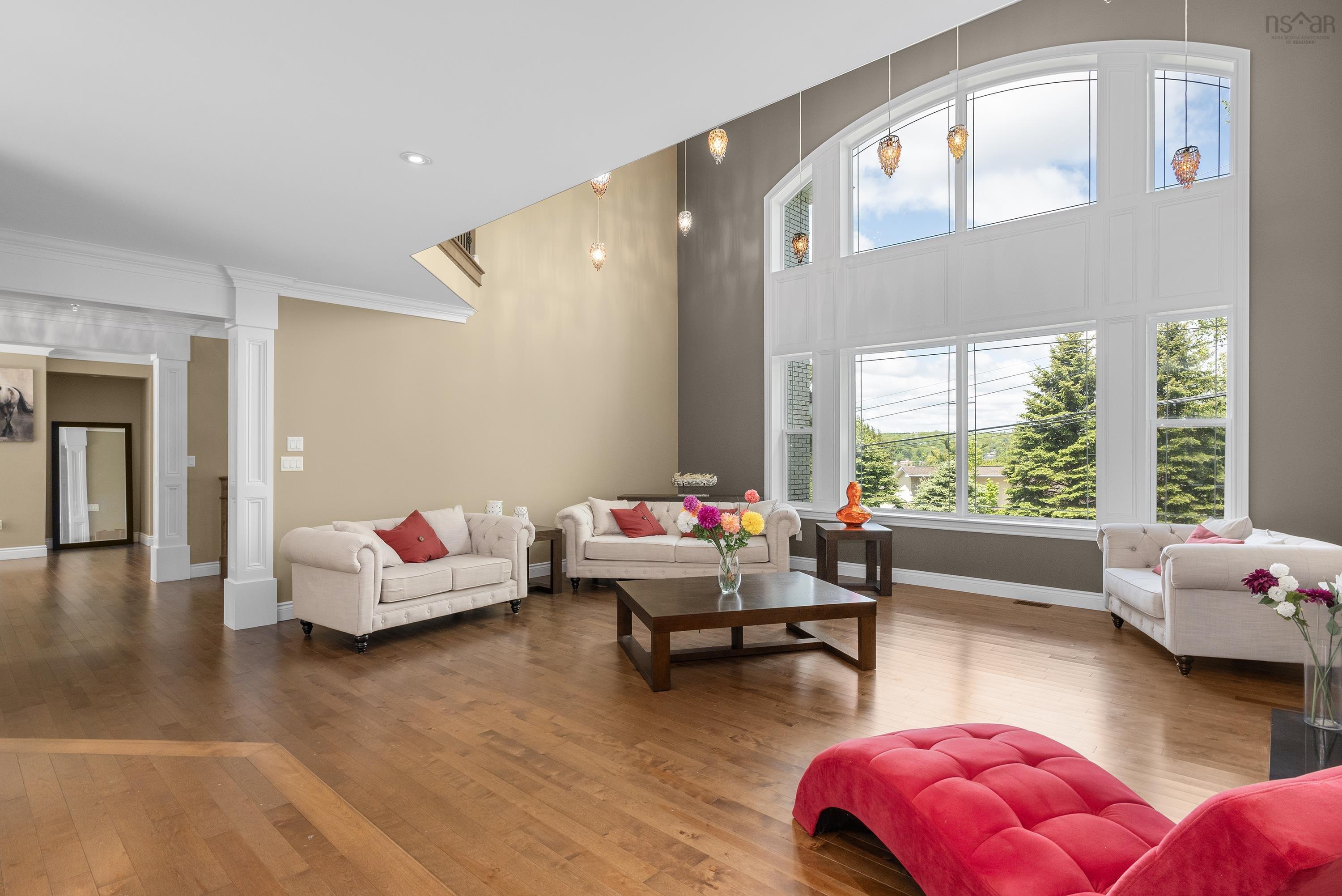$1,199,000.00: 44 Admiral Cove Drive, Bedford