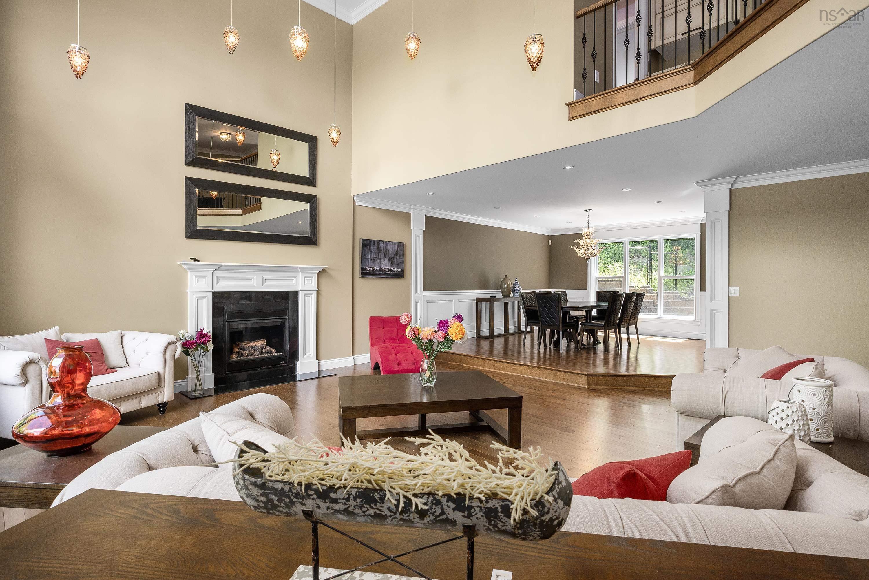 $1,199,000.00: 44 Admiral Cove Drive, Bedford