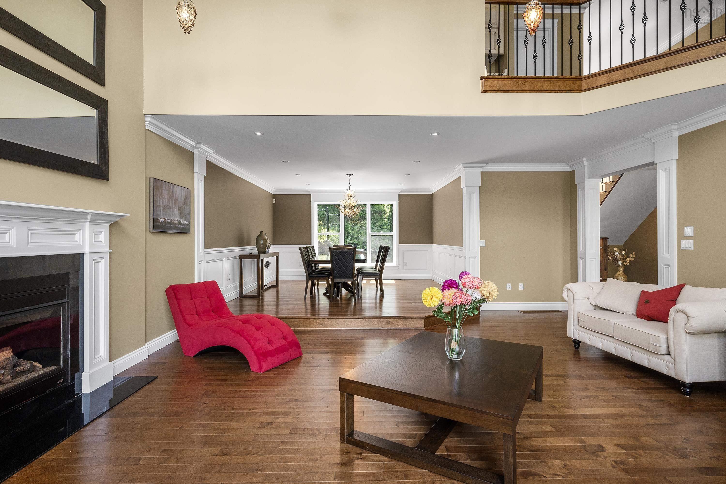 $1,199,000.00: 44 Admiral Cove Drive, Bedford