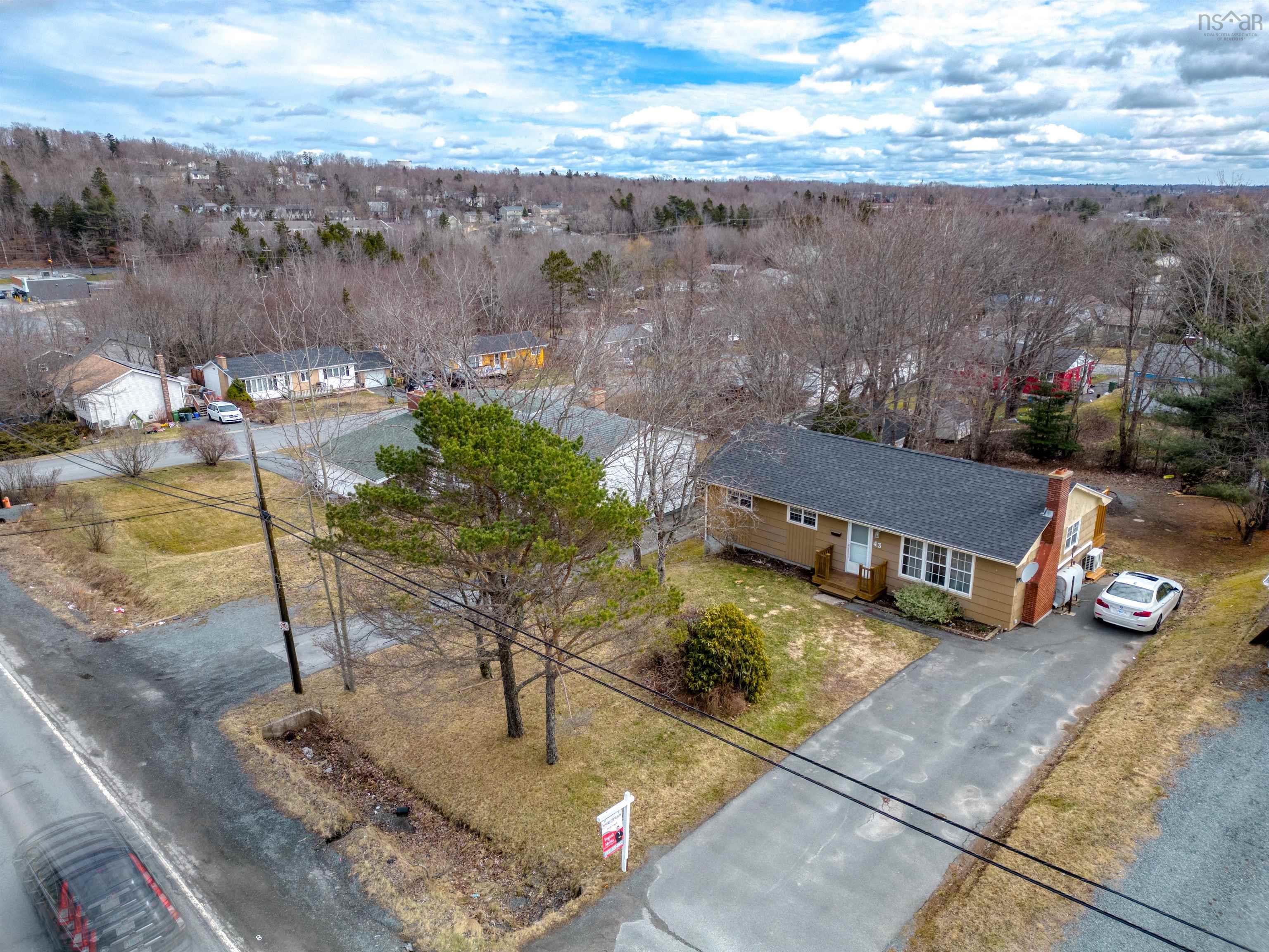 $514,900.00: 43 Beaver Bank Road, Lower Sackville
