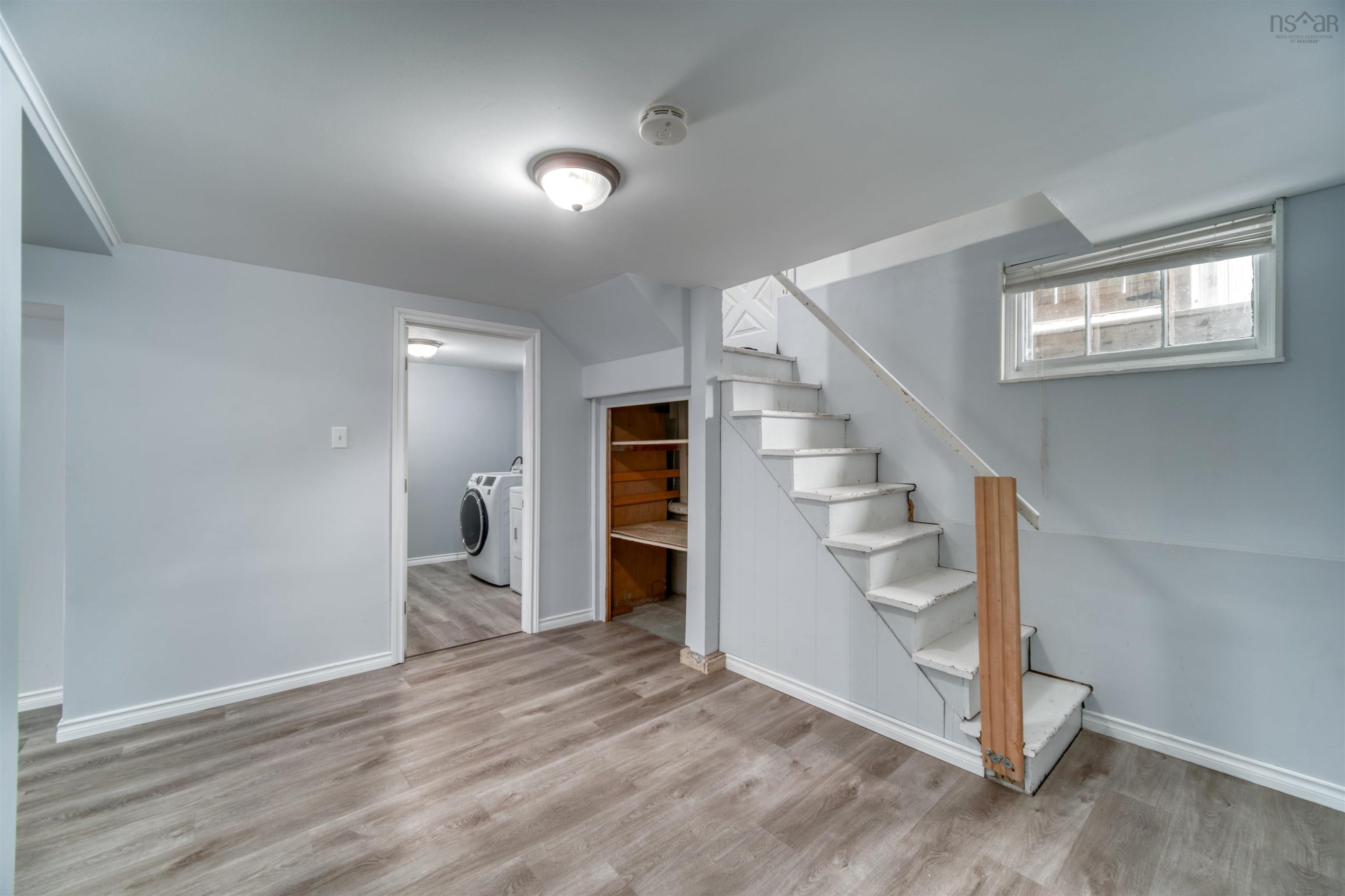 $514,900.00: 43 Beaver Bank Road, Lower Sackville