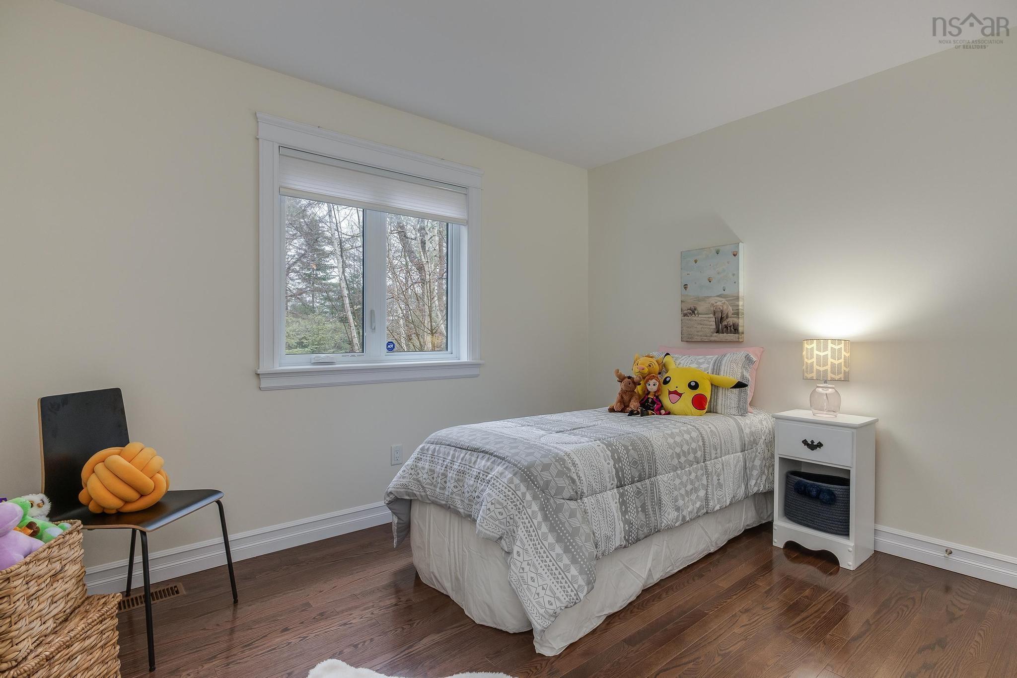 $749,900.00: 552 Lockview Road, Fall River