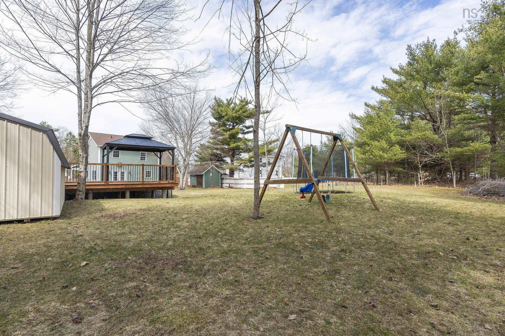 $499,900.00: 276 BROOKSIDE DRIVE, Wilmot