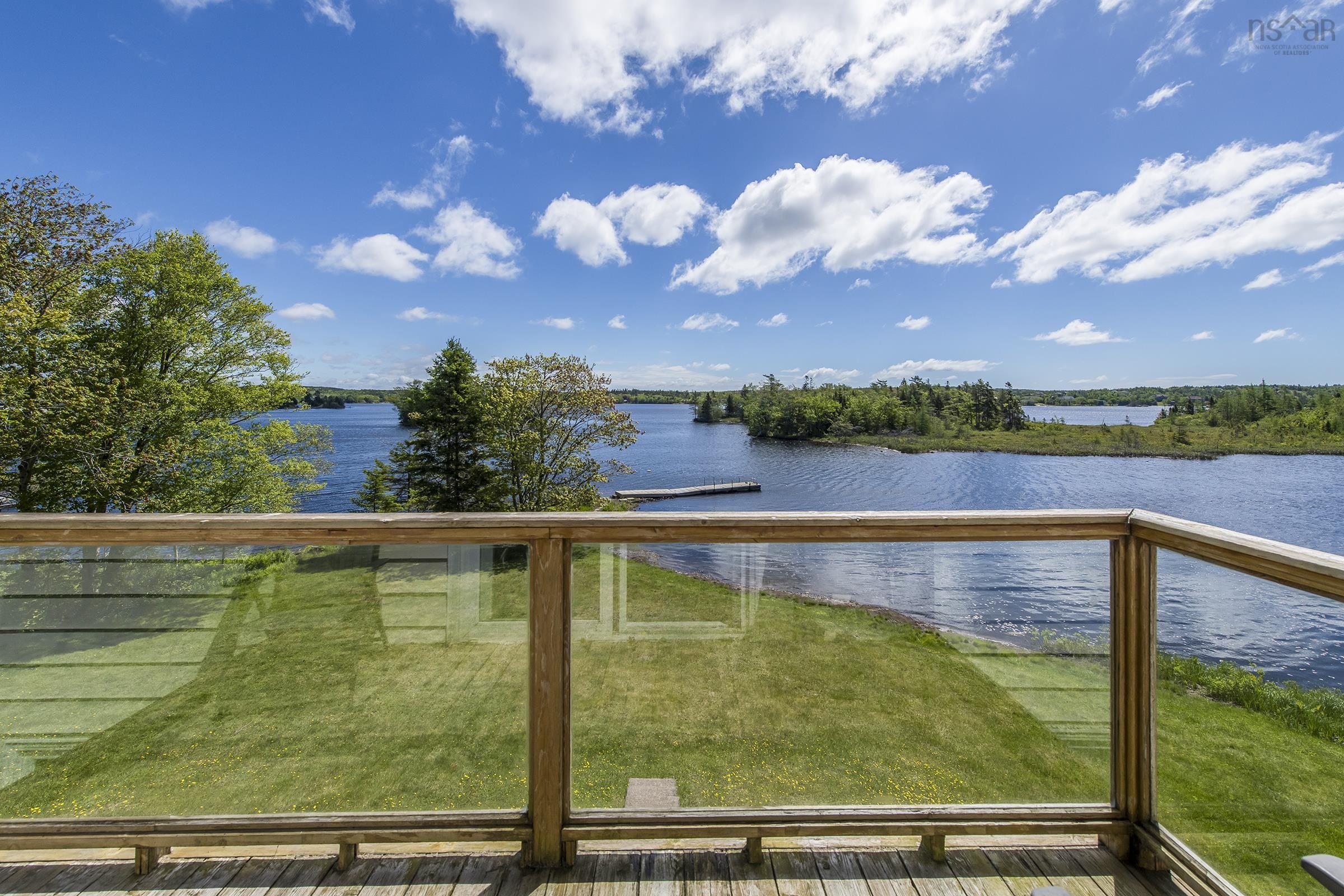 $649,900.00: 45 Karen Crescent, Porters Lake