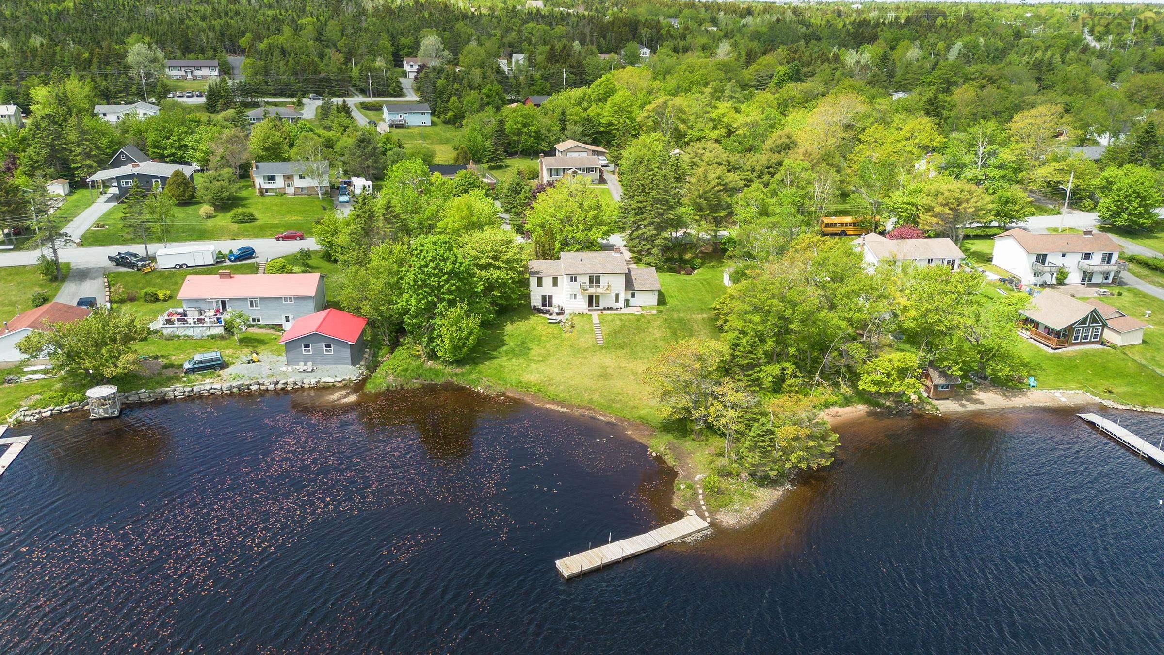 $649,900.00: 45 Karen Crescent, Porters Lake