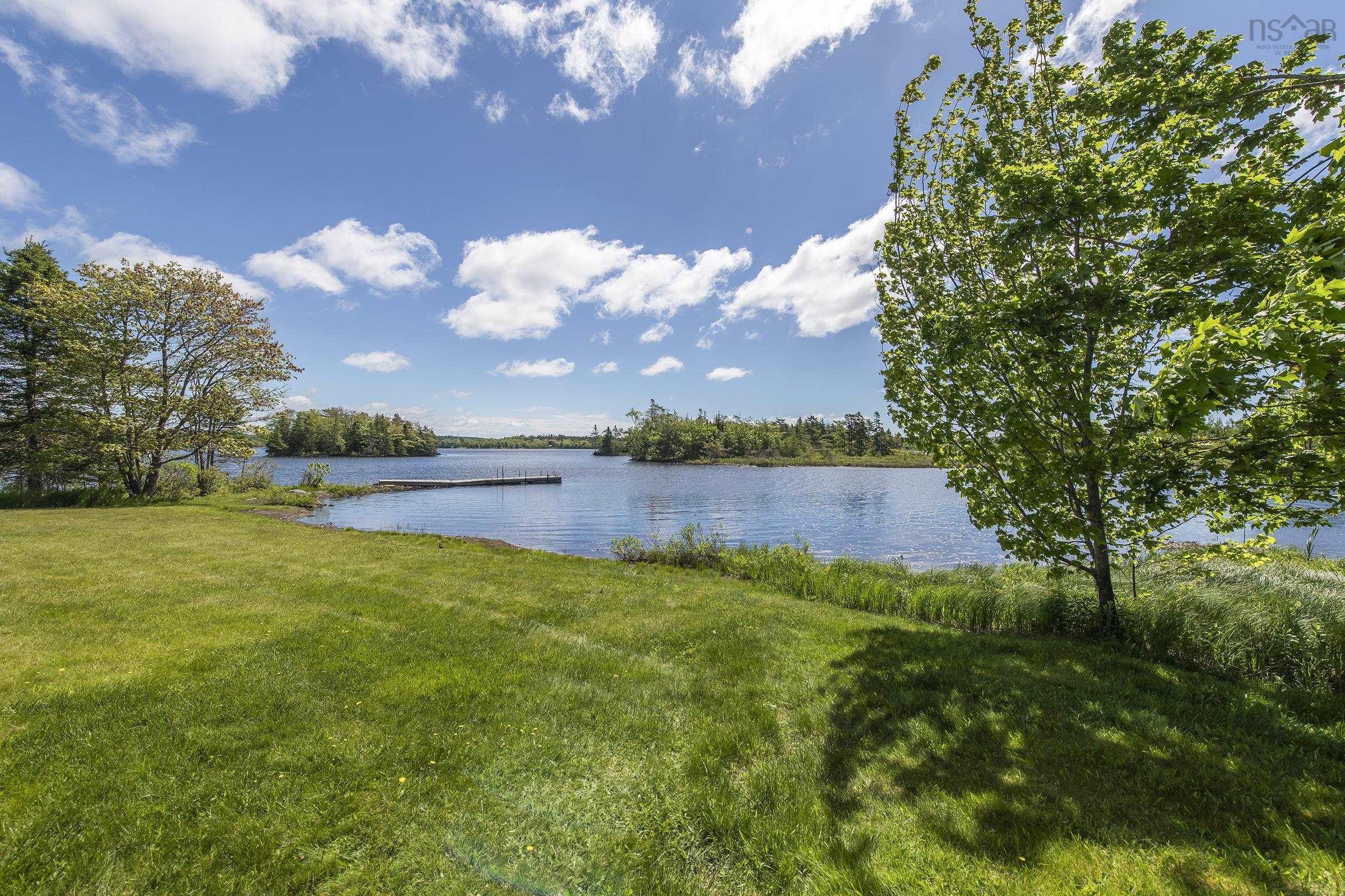 $649,900.00: 45 Karen Crescent, Porters Lake