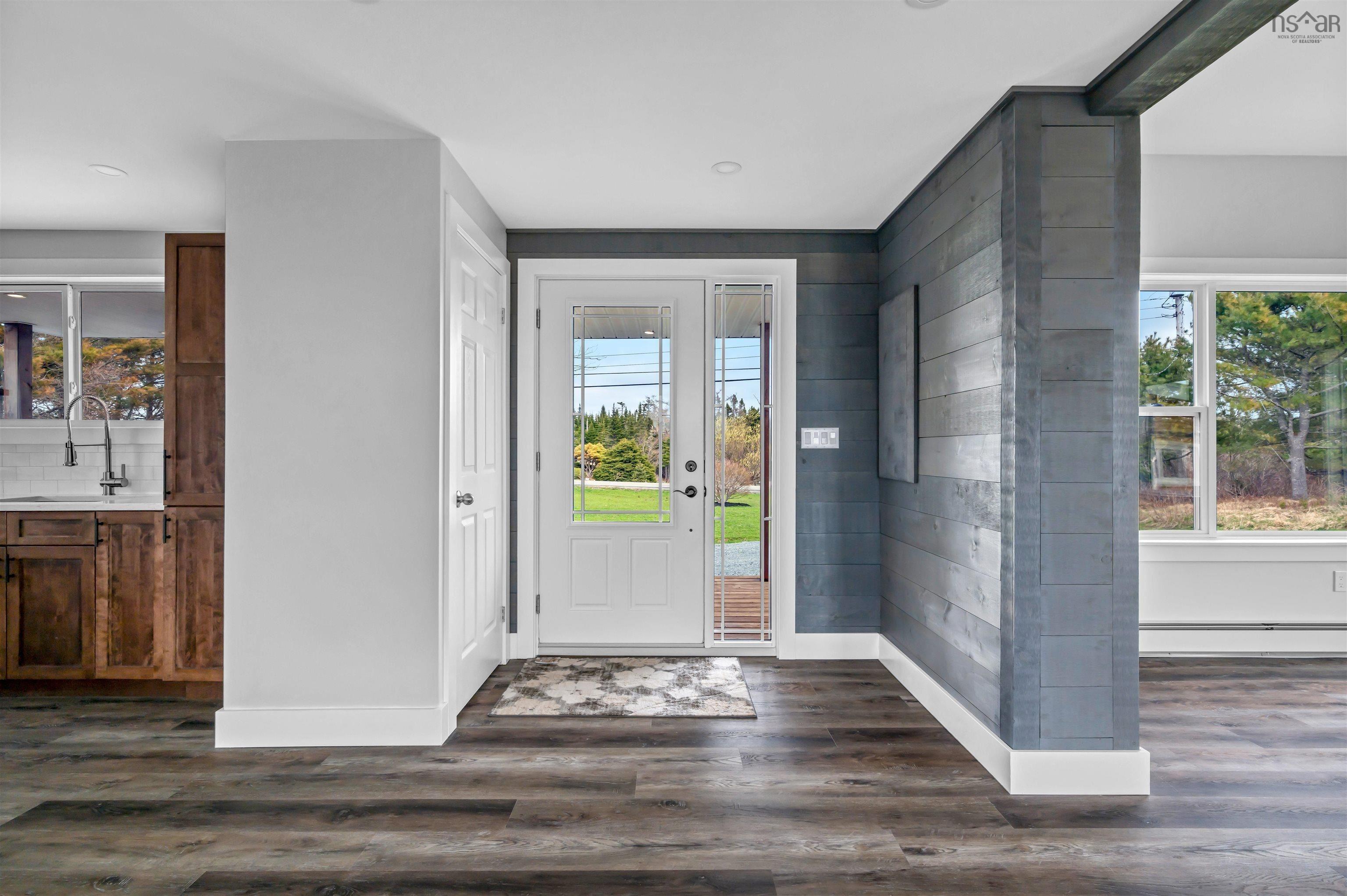 $569,000.00: 1900 Ostrea Lake, Ostrea Lake