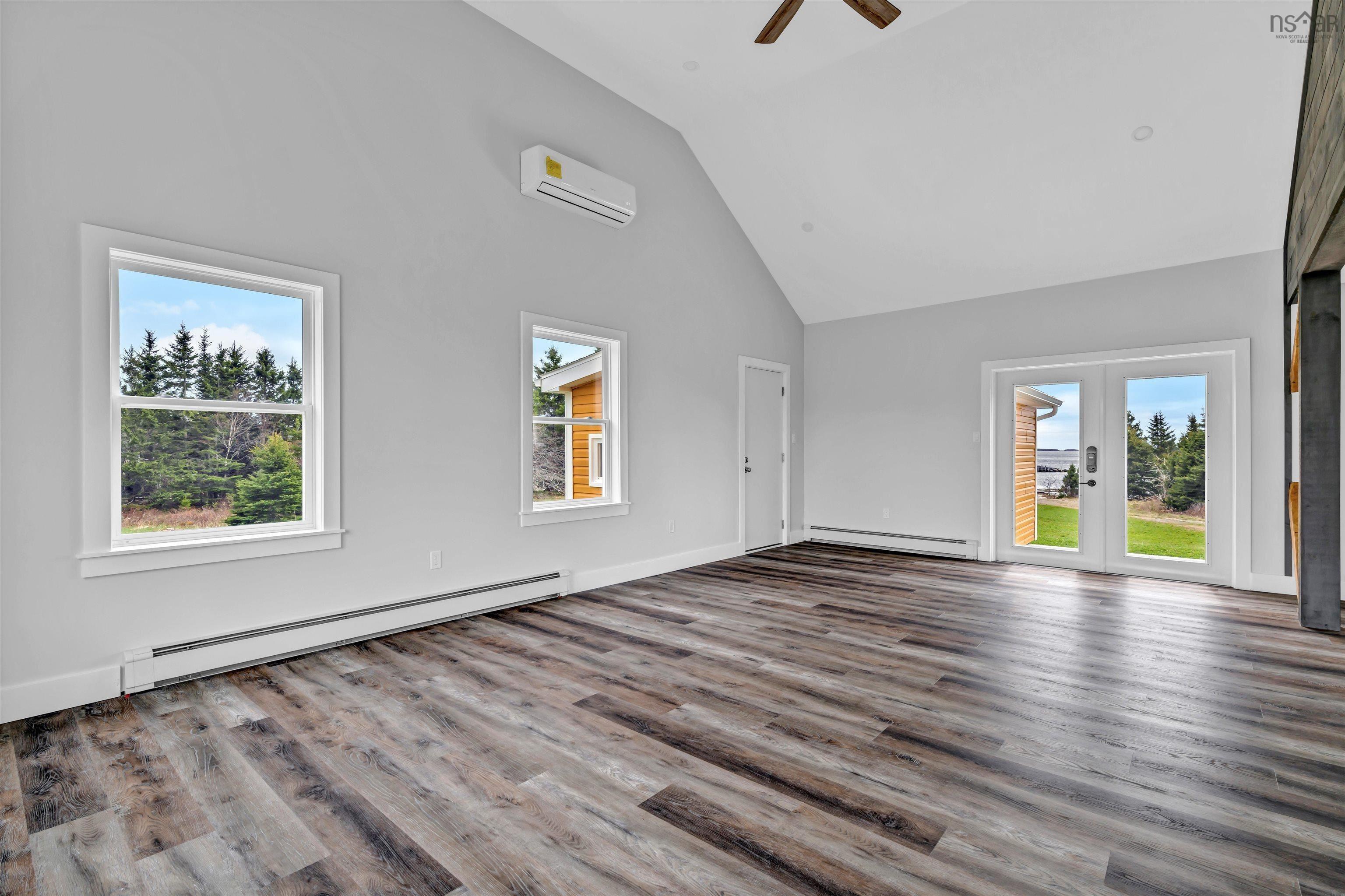 $569,000.00: 1900 Ostrea Lake, Ostrea Lake