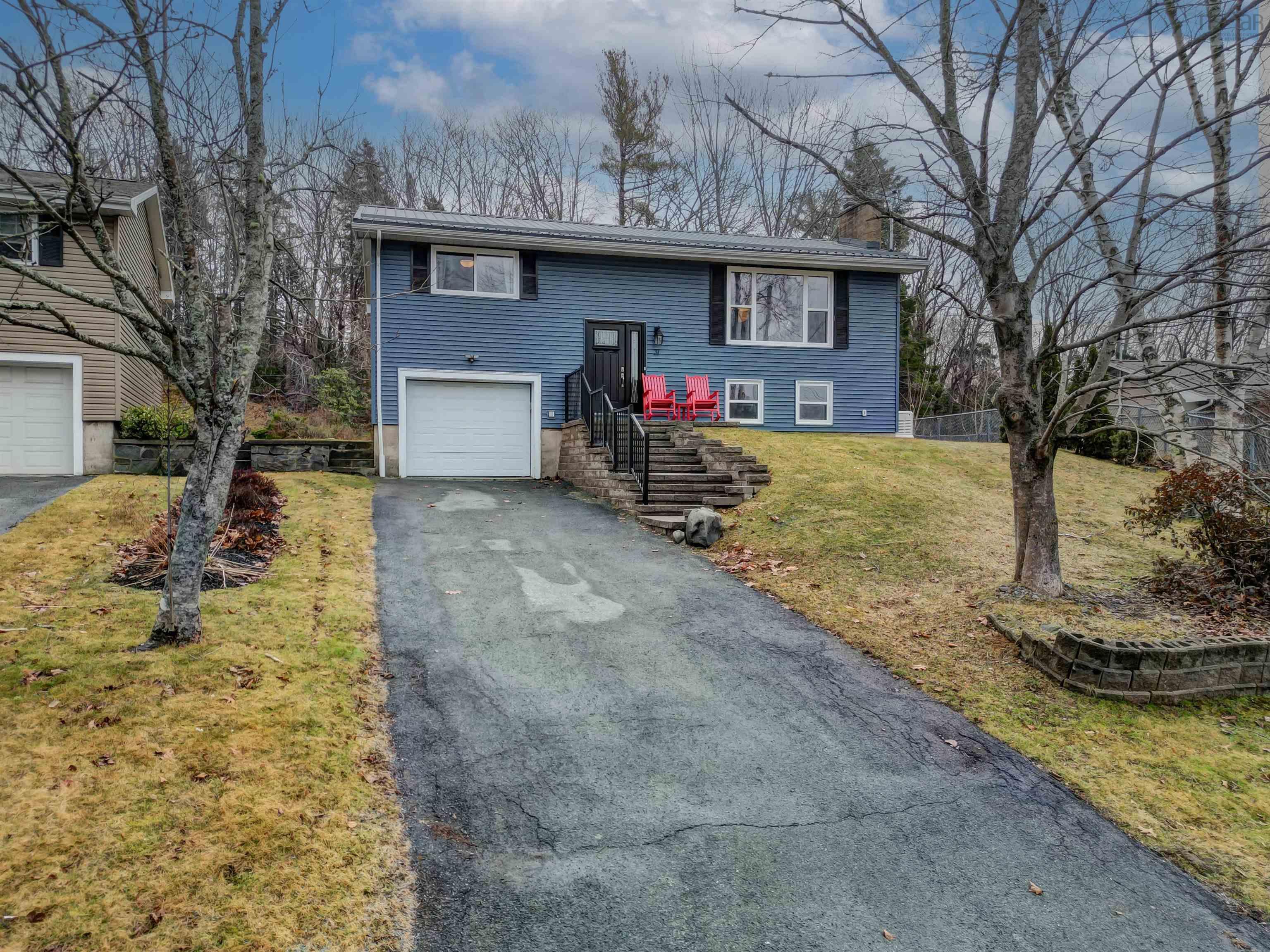 $685,000.00: 31 Oakmount Drive, Bedford