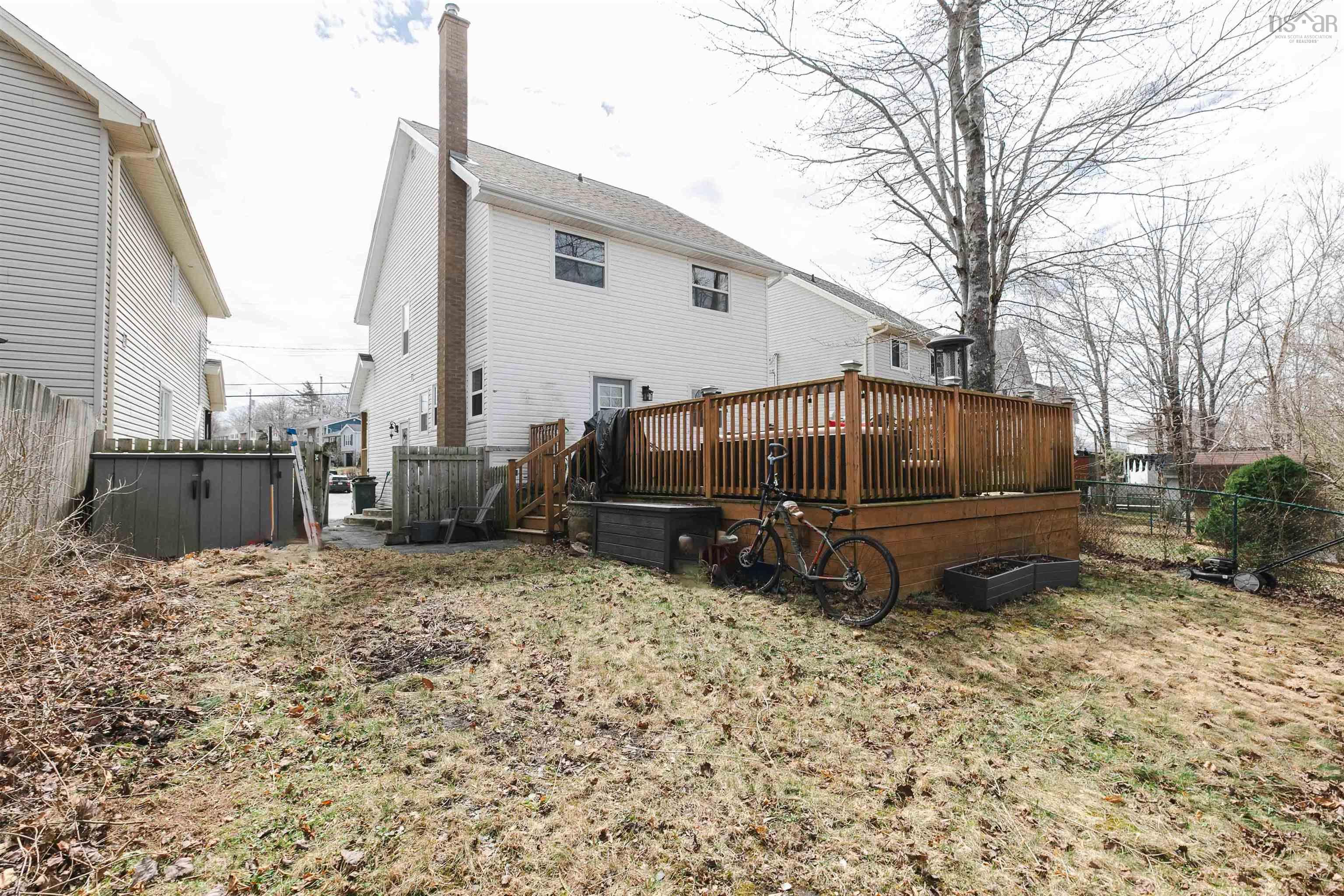 $499,900.00: 18 Armcrest Drive, Lower Sackville