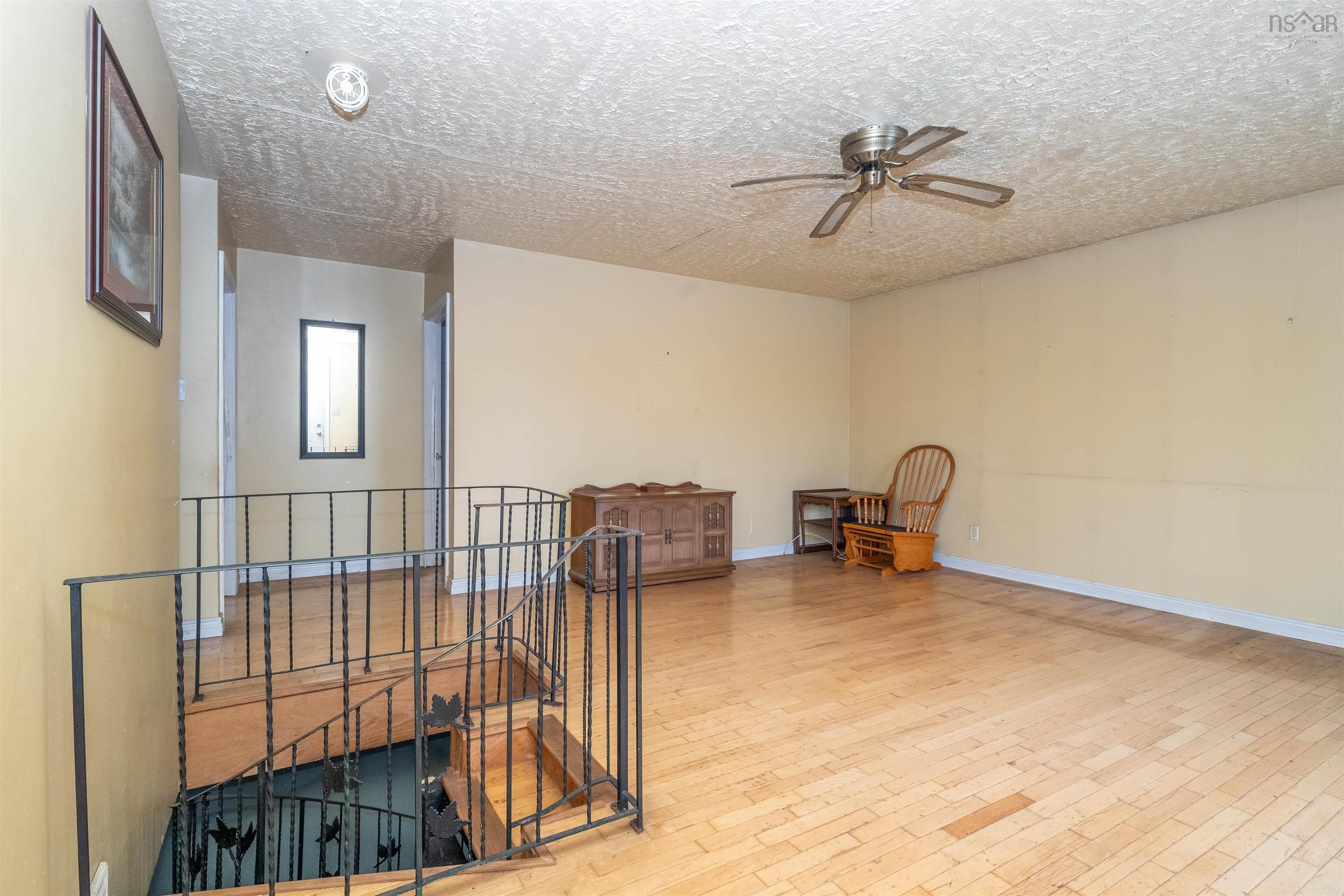 $599,000.00: 723 Intervale Road, Huntington