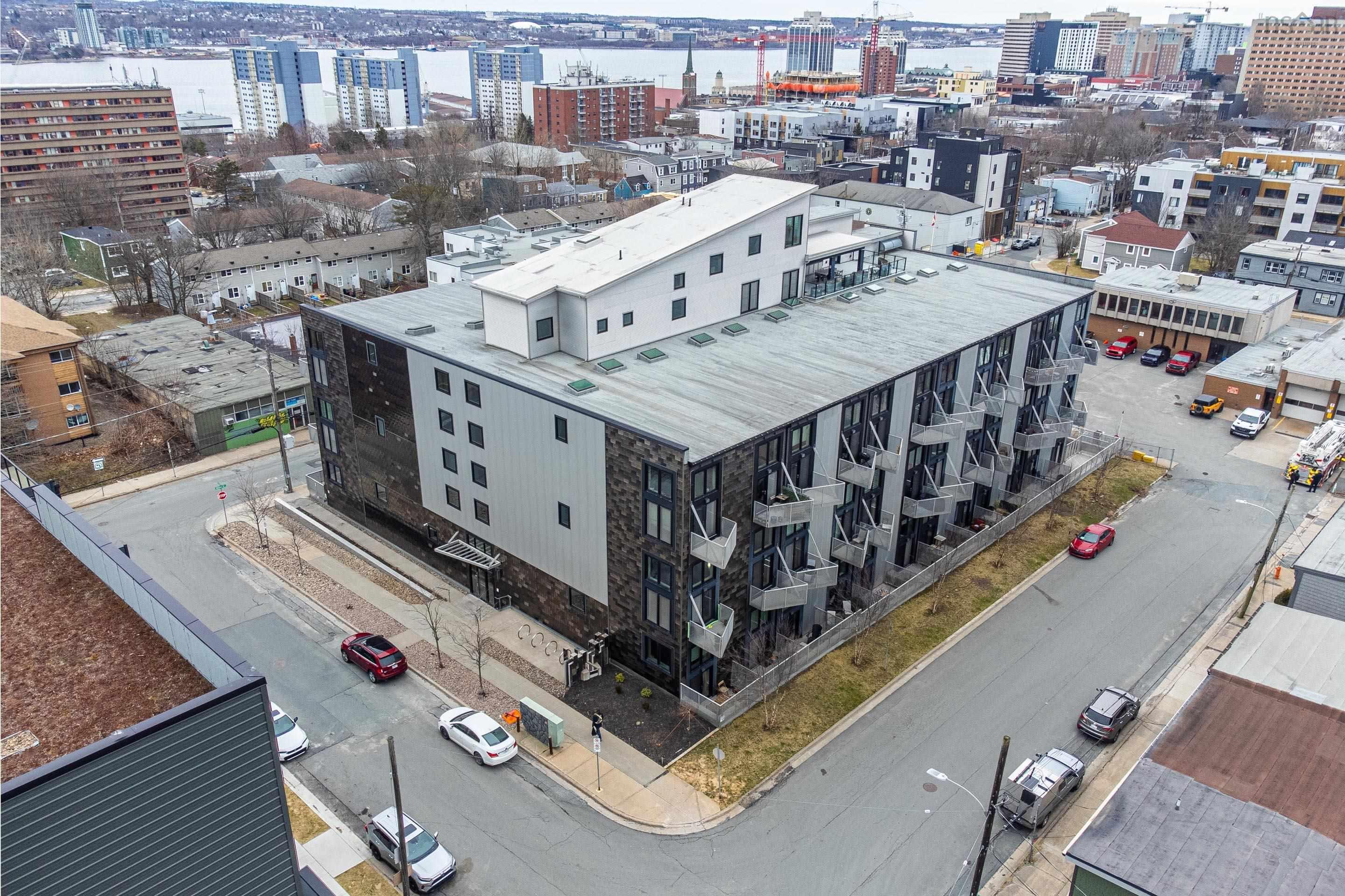 $729,900.00: 112 5662 Roberts Street, Halifax Peninsula