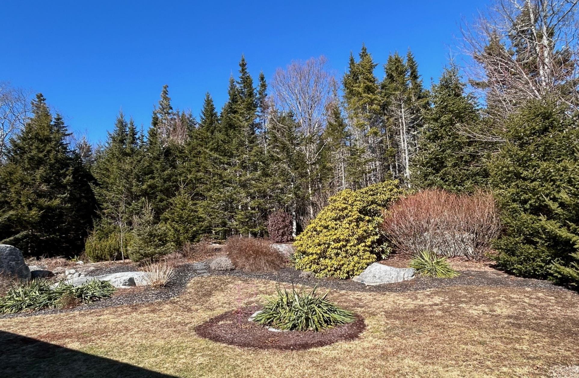 $729,000.00: 7354 Highway 329, East River Point