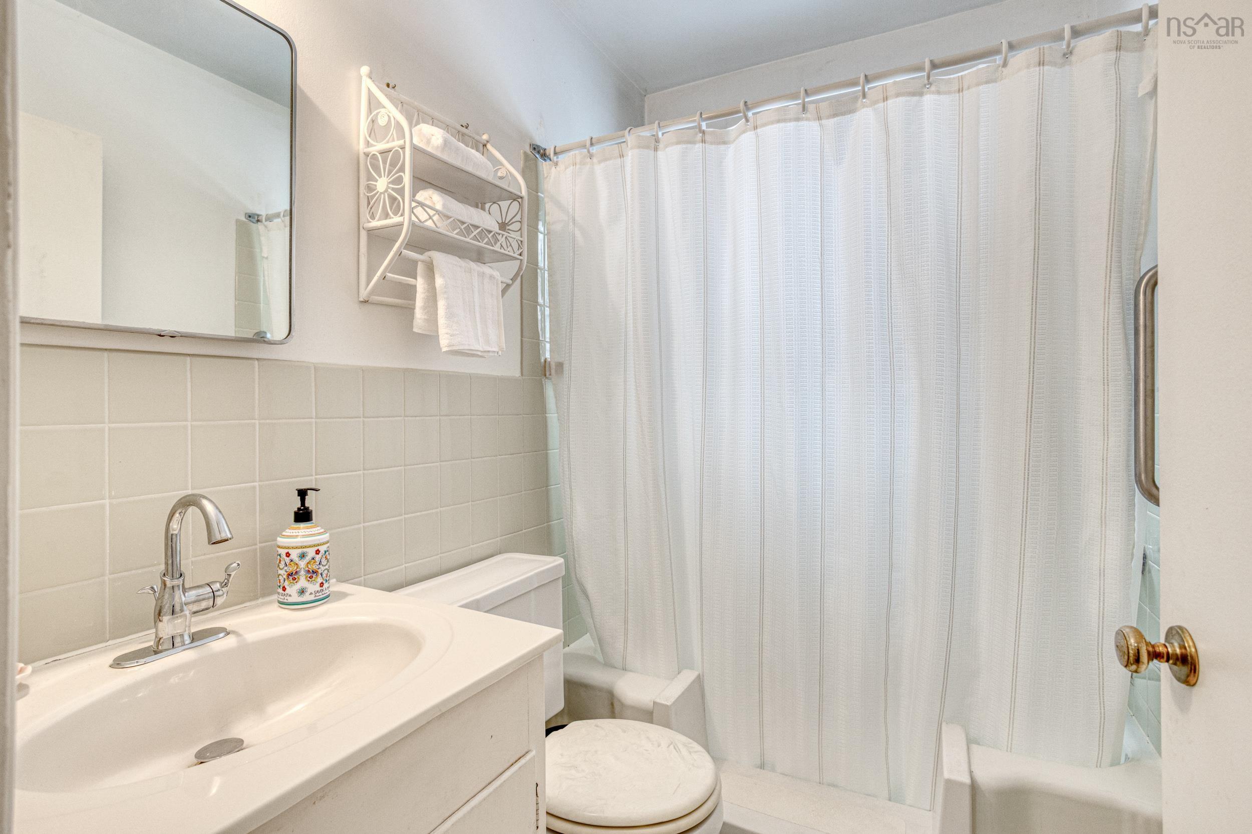 $598,500.00: 16 Grosvenor Road, Halifax