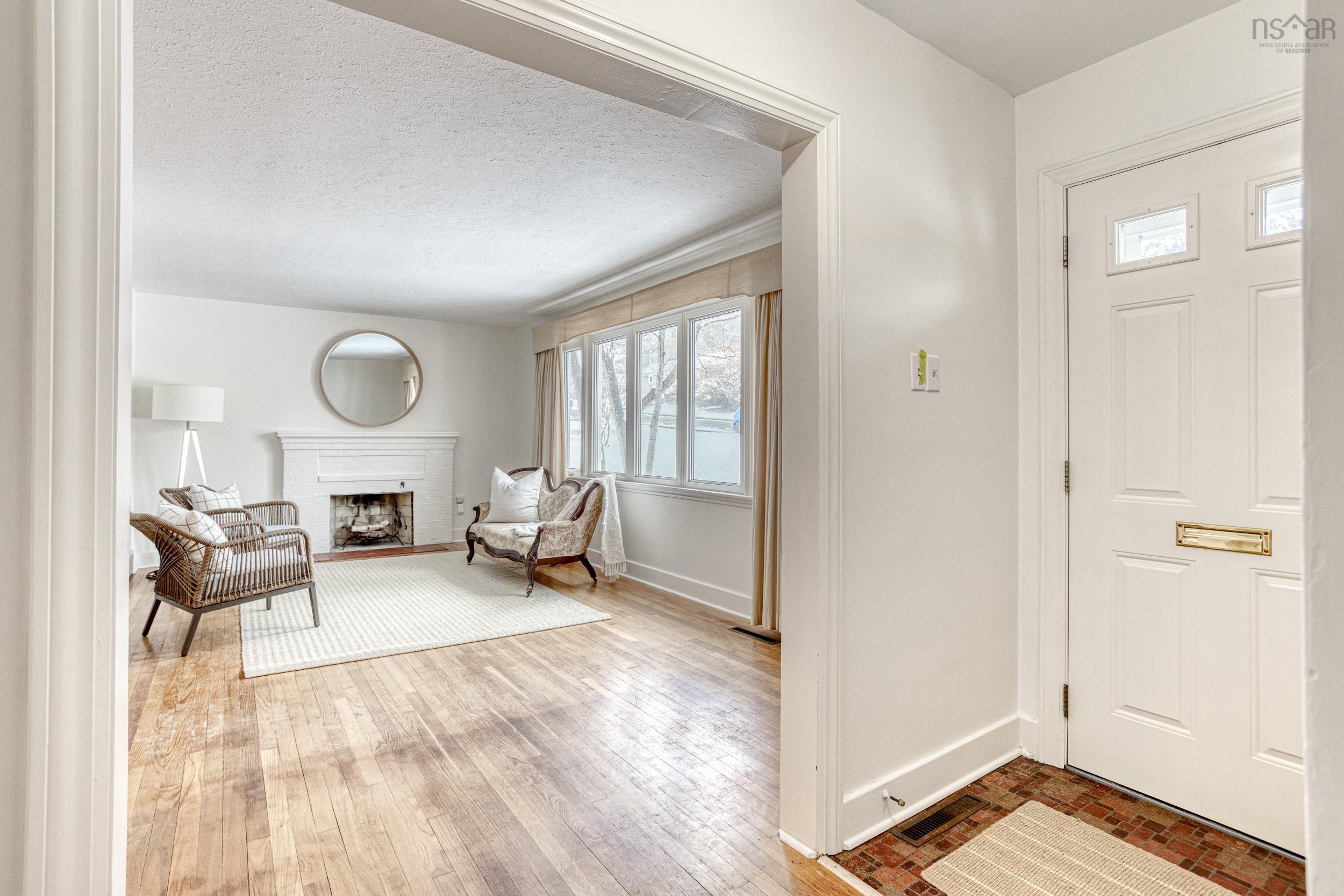 $598,500.00: 16 Grosvenor Road, Halifax