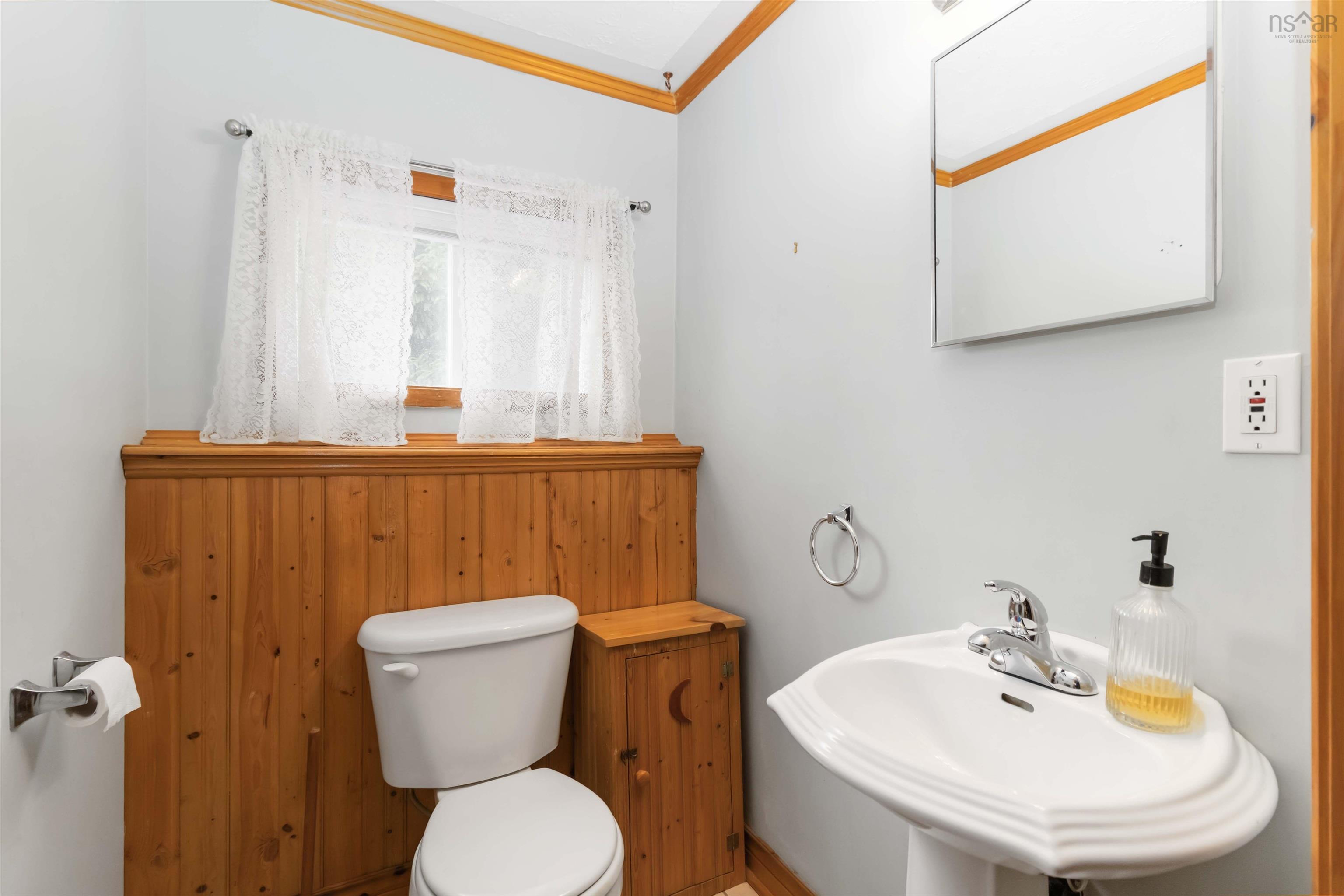 $424,900.00: 105 Rosedale Avenue, Halifax