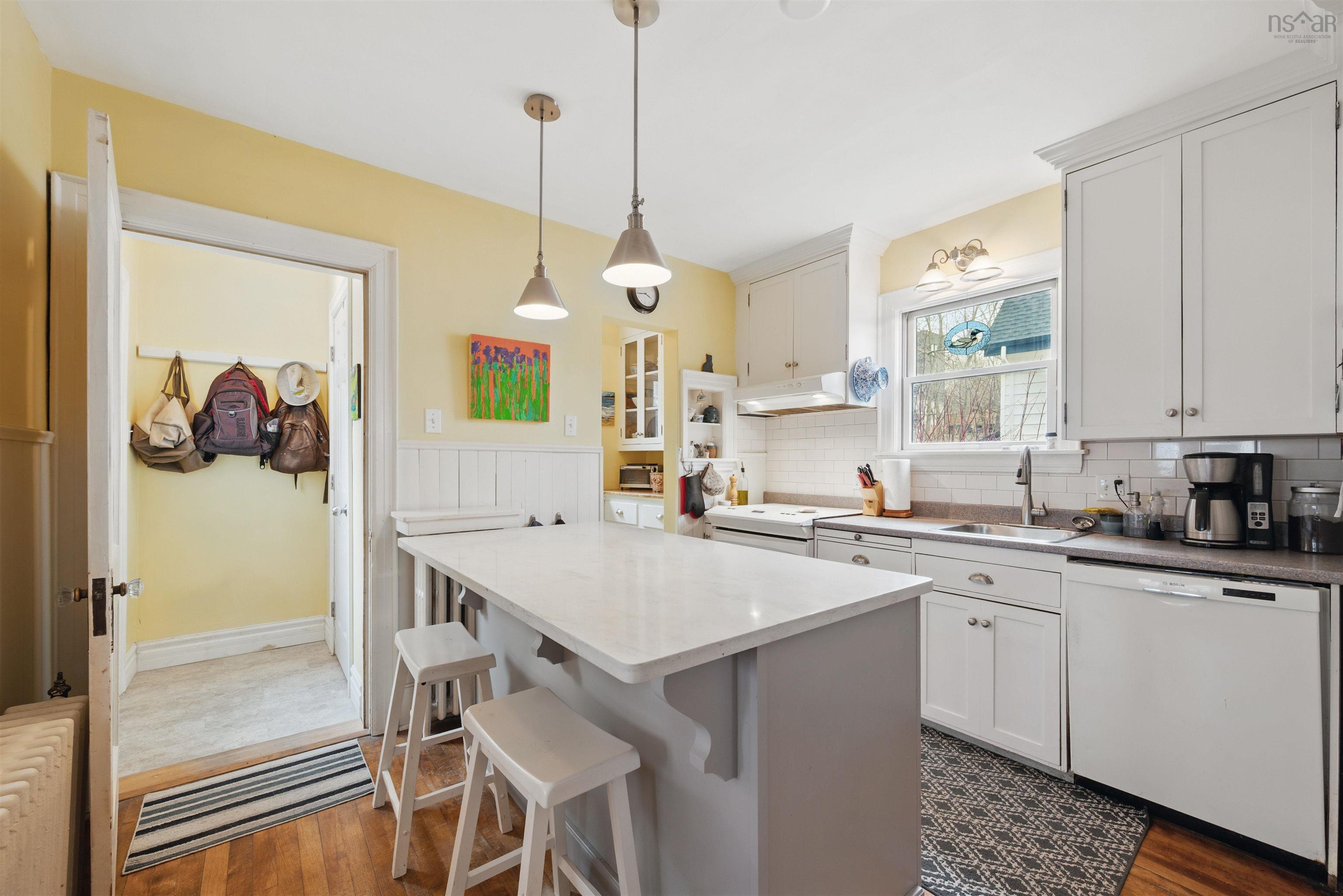 $612,500.00: 3252 Devonshire Avenue, Halifax